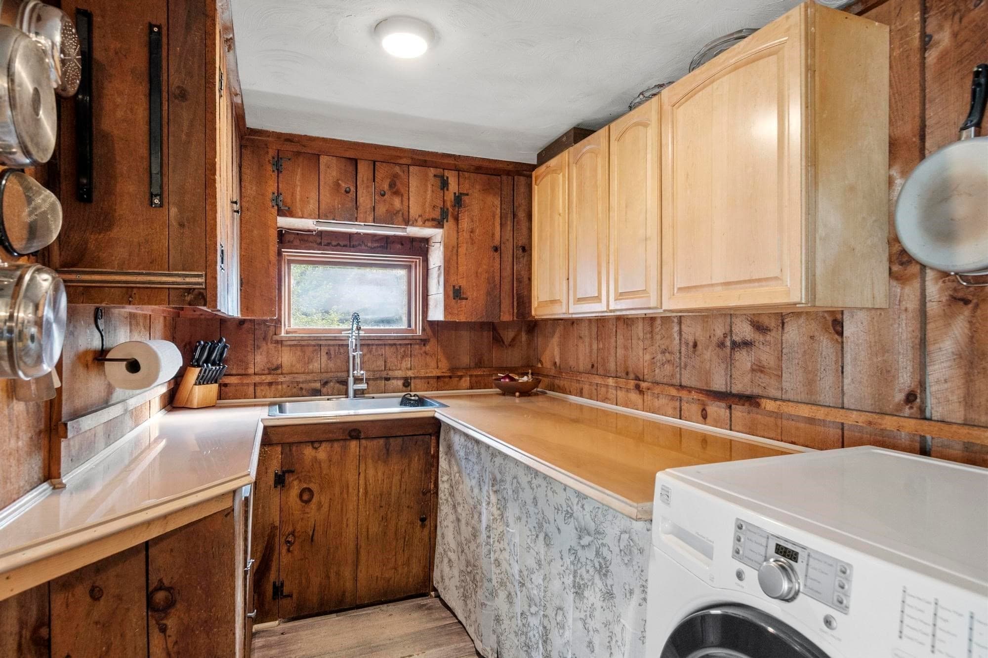 Single Family Residence at 875 Flat Hill Rd, Lunenburg MA 01462, Lunenburg, photo 30 of 35