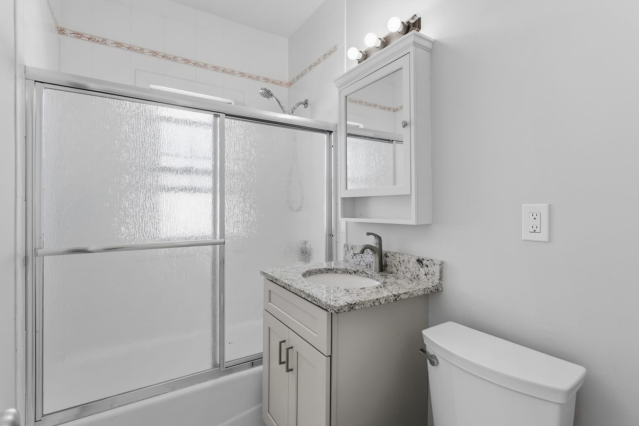 Multi Family at 28 Windsor St, Everett MA 02149, Everett, photo 23 of 42