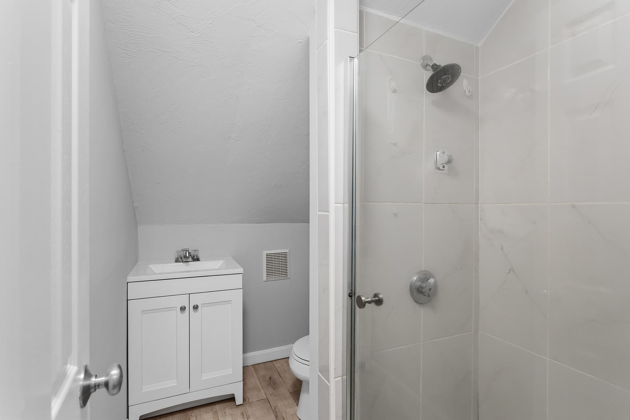 Multi Family at 28 Windsor St, Everett MA 02149, Everett, photo 33 of 42