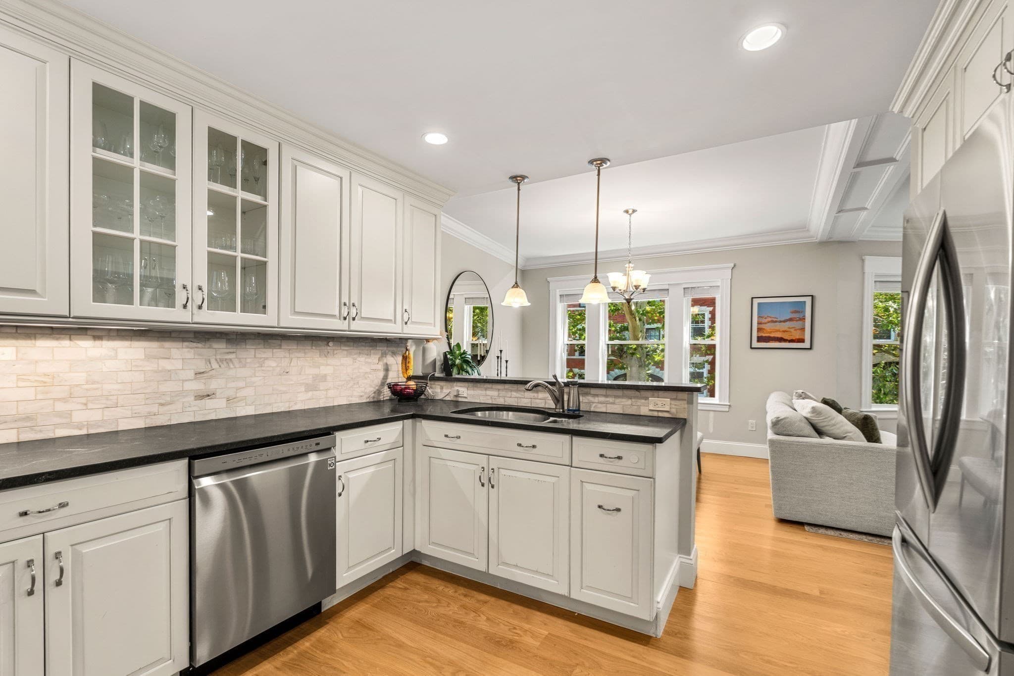 Condominium at 11 Claflin Rd # 2, Brookline MA 02445, Brookline, photo 13 of 34