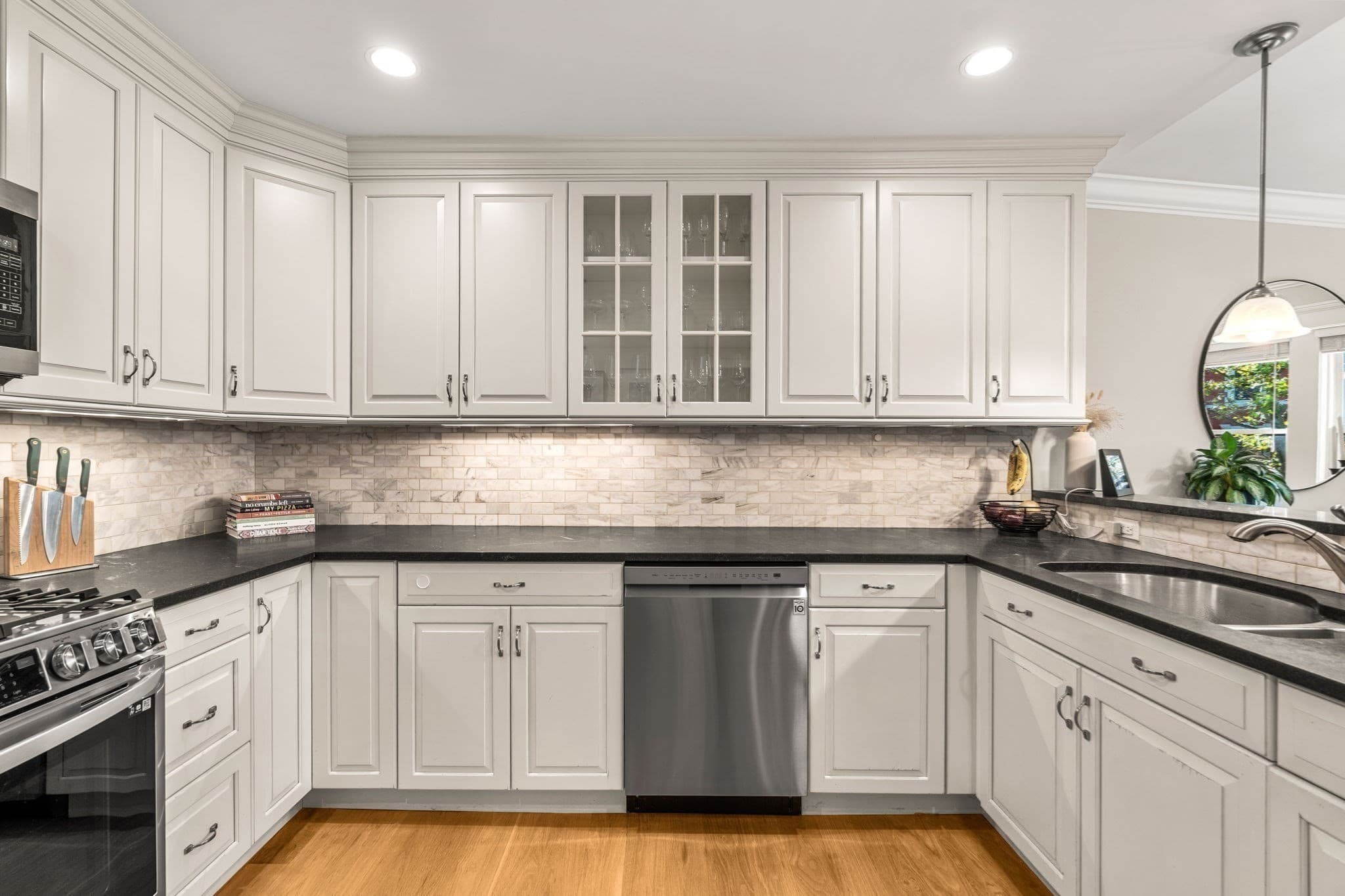 Condominium at 11 Claflin Rd # 2, Brookline MA 02445, Brookline, photo 15 of 34