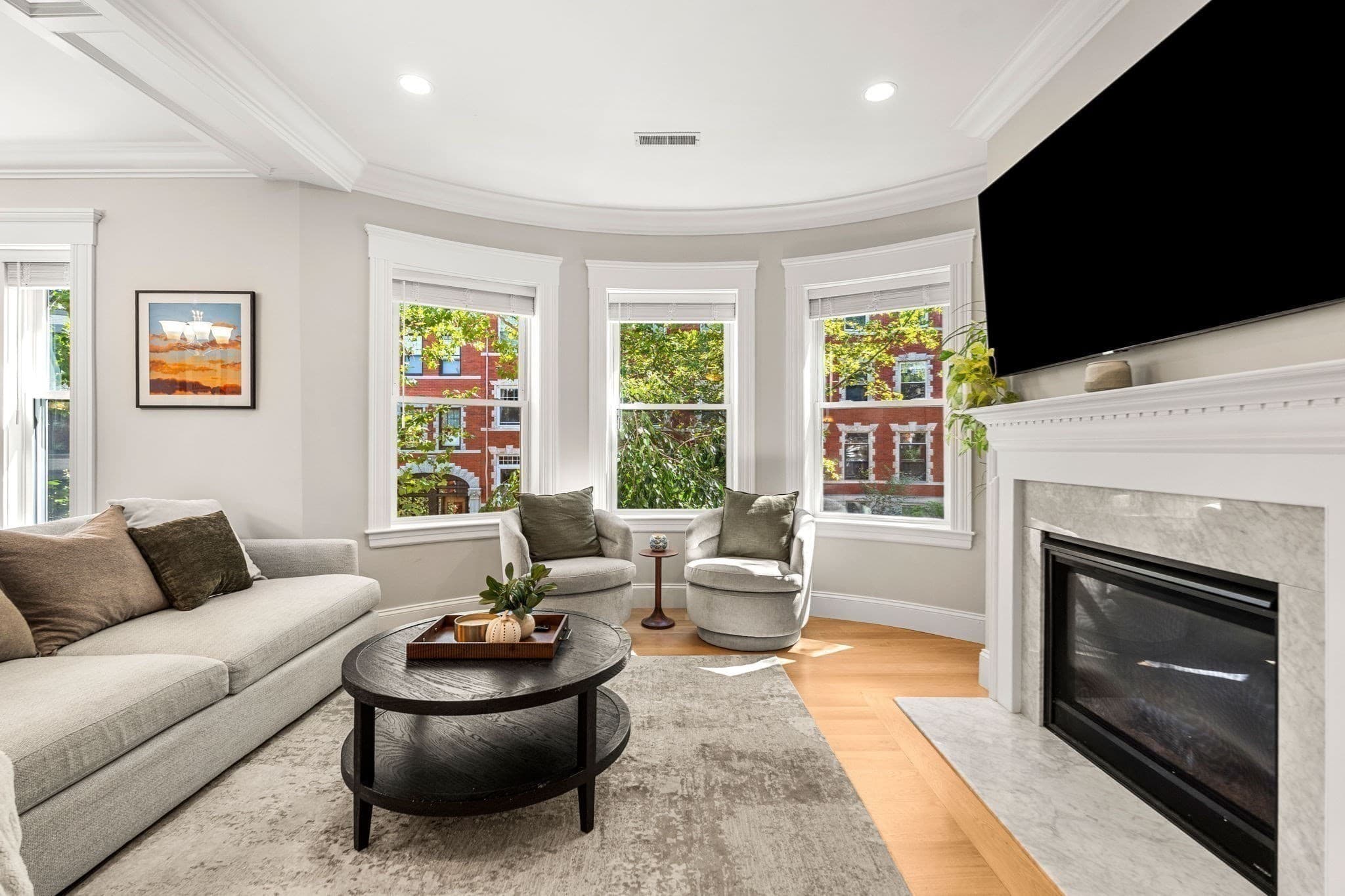 Condominium at 11 Claflin Rd # 2, Brookline MA 02445, Brookline, photo 4 of 34