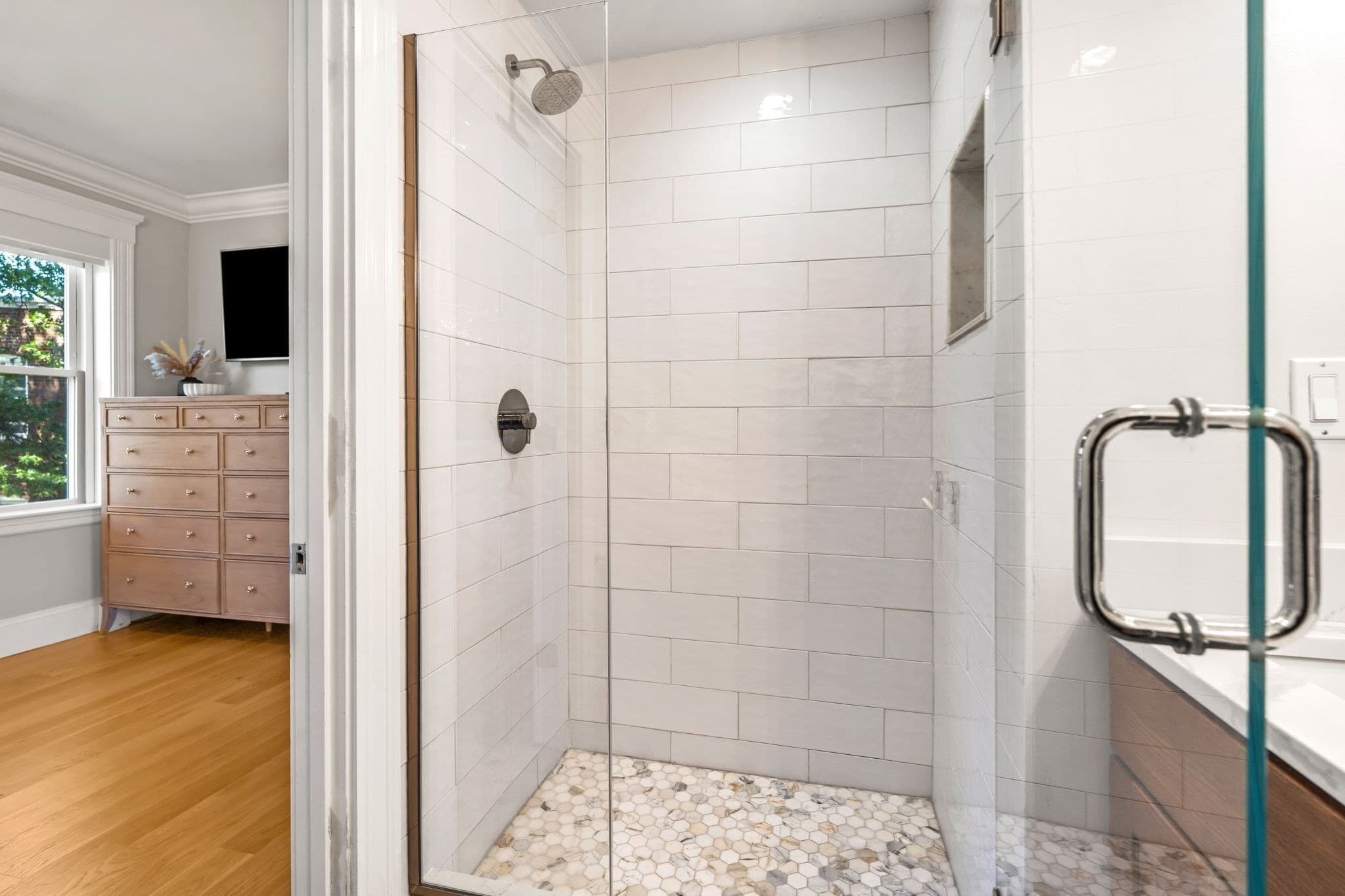 Condominium at 11 Claflin Rd # 2, Brookline MA 02445, Brookline, photo 21 of 34
