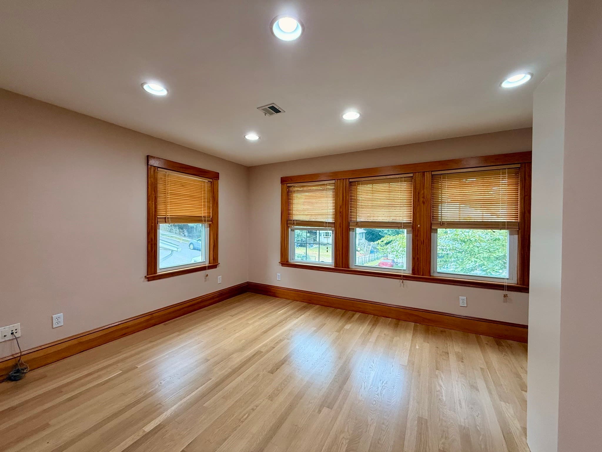Single Family Residence at 154 Pine Street, Quincy MA 02170, Quincy, photo 24 of 31