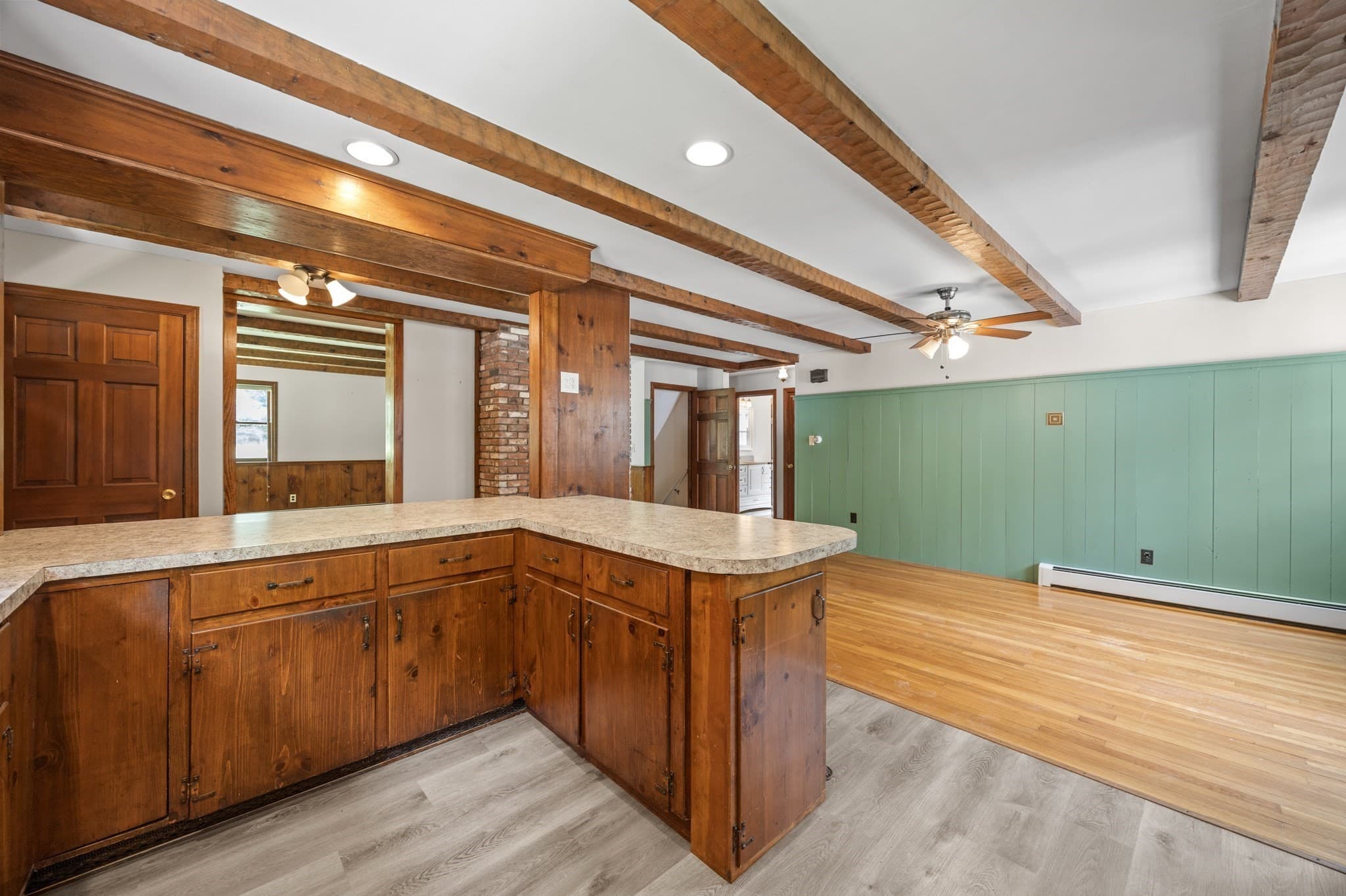 Single Family Residence at 6 Crocker St, Middleboro MA 02346, Middleboro, photo 4 of 42