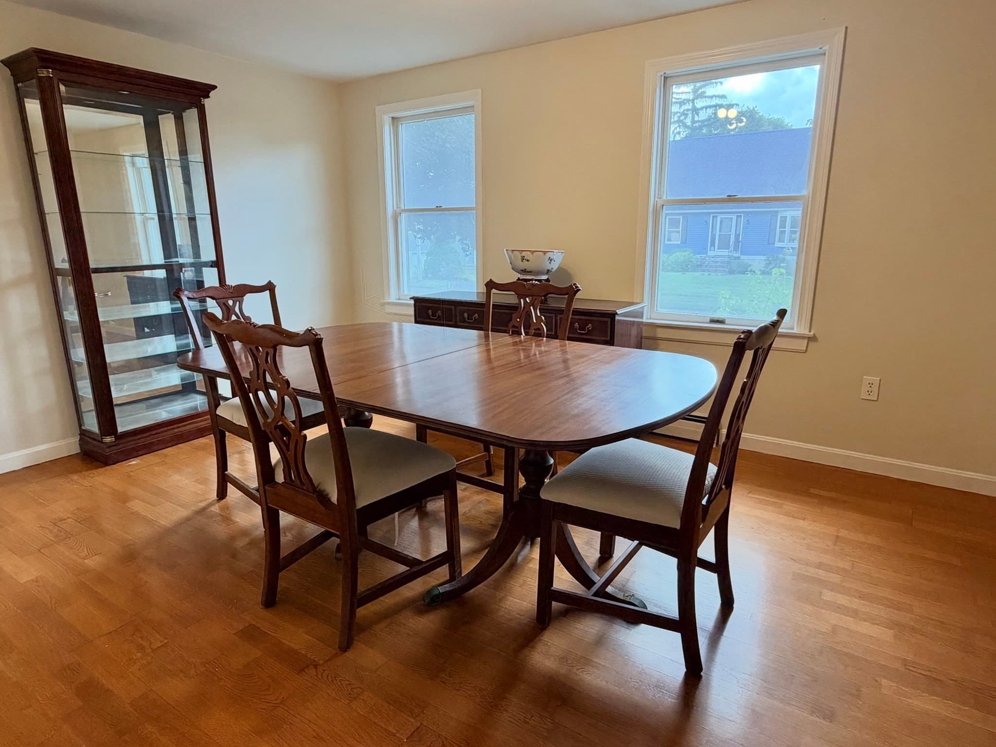 Single Family Residence at 1 Cricket Ln, Worcester MA 01602, Worcester, photo 7 of 19