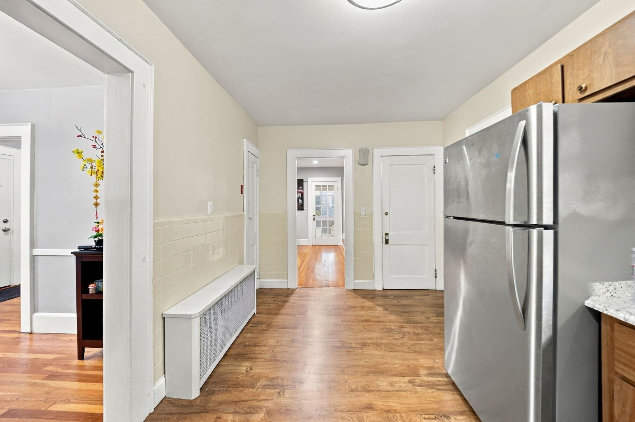 Single Family Residence at 31 Lura St, Lowell MA 01851, Lowell, photo 6 of 42