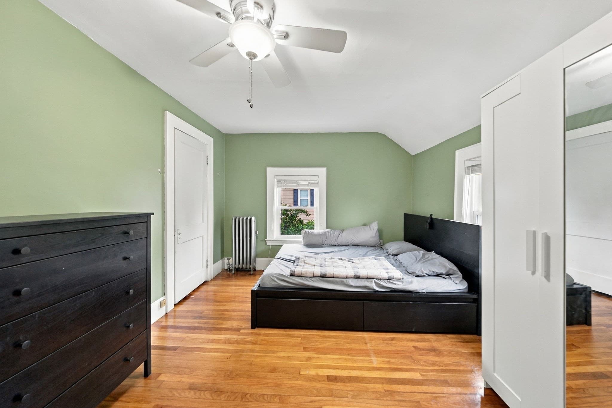 Single Family Residence at 31 Lura St, Lowell MA 01851, Lowell, photo 24 of 42