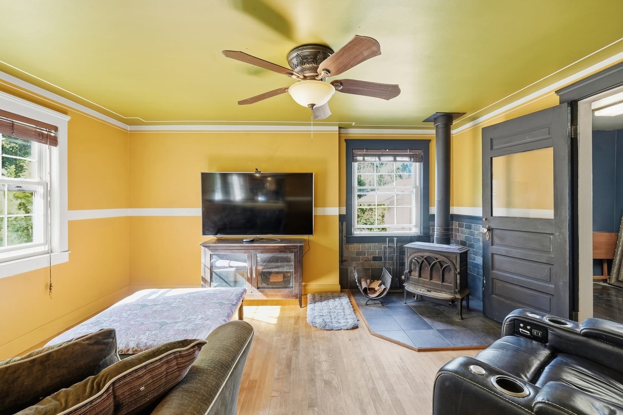 Single Family Residence at 9 Waters St, Millbury MA 01527, Millbury, photo 13 of 35