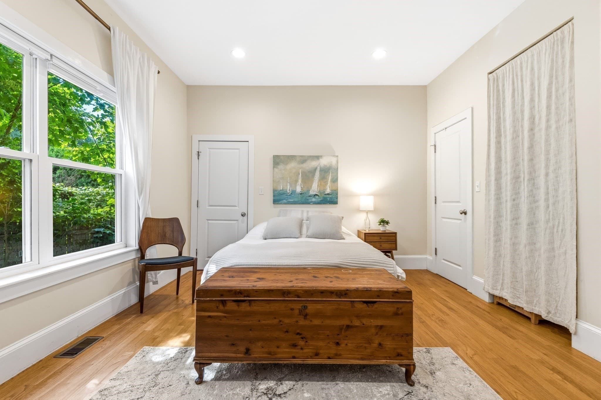 Condominium at 36 Oak St # 1, Somerville MA 02143, Somerville, photo 13 of 28