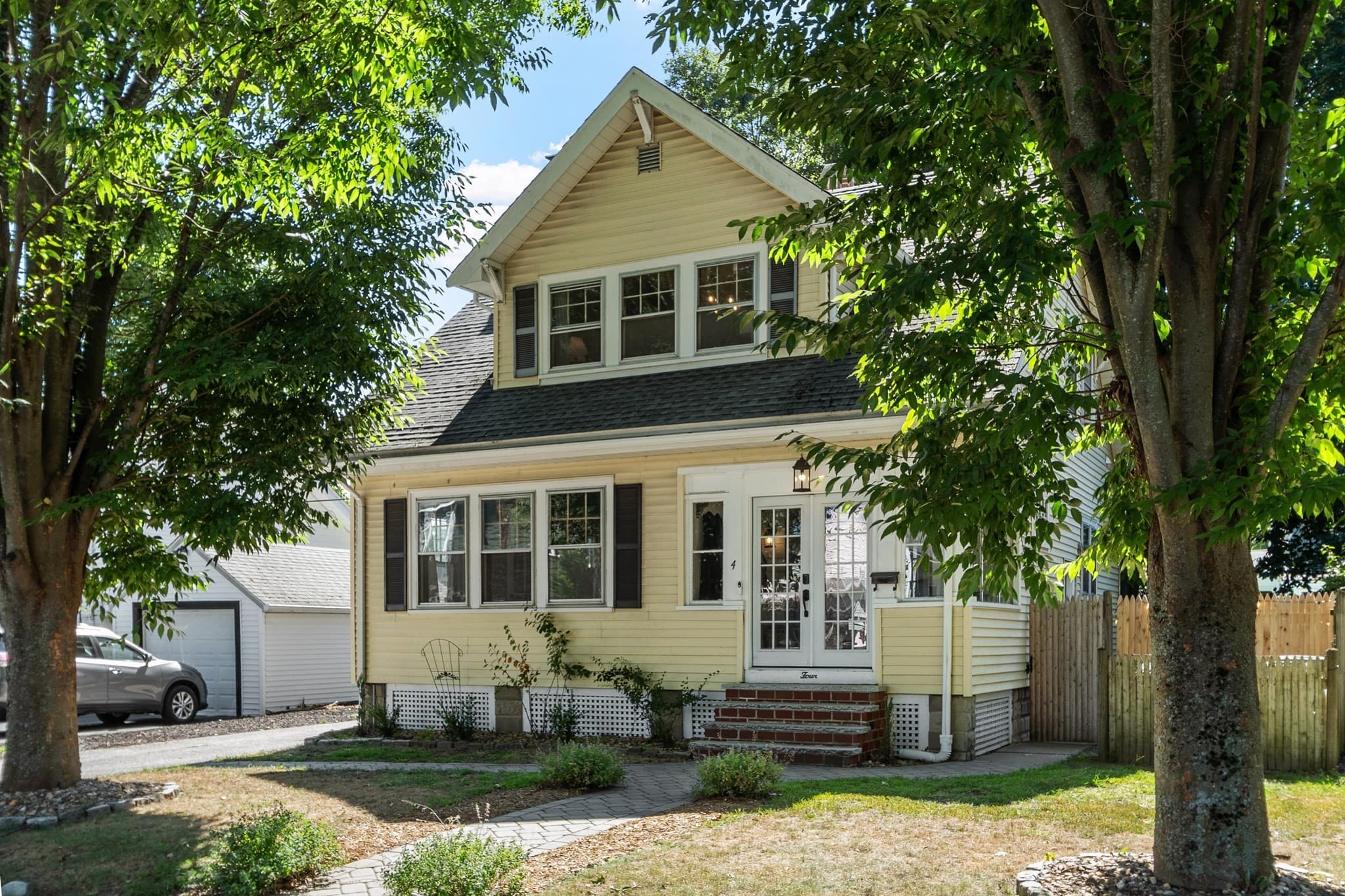 4 Stone Avenue, Stoneham MA 02180