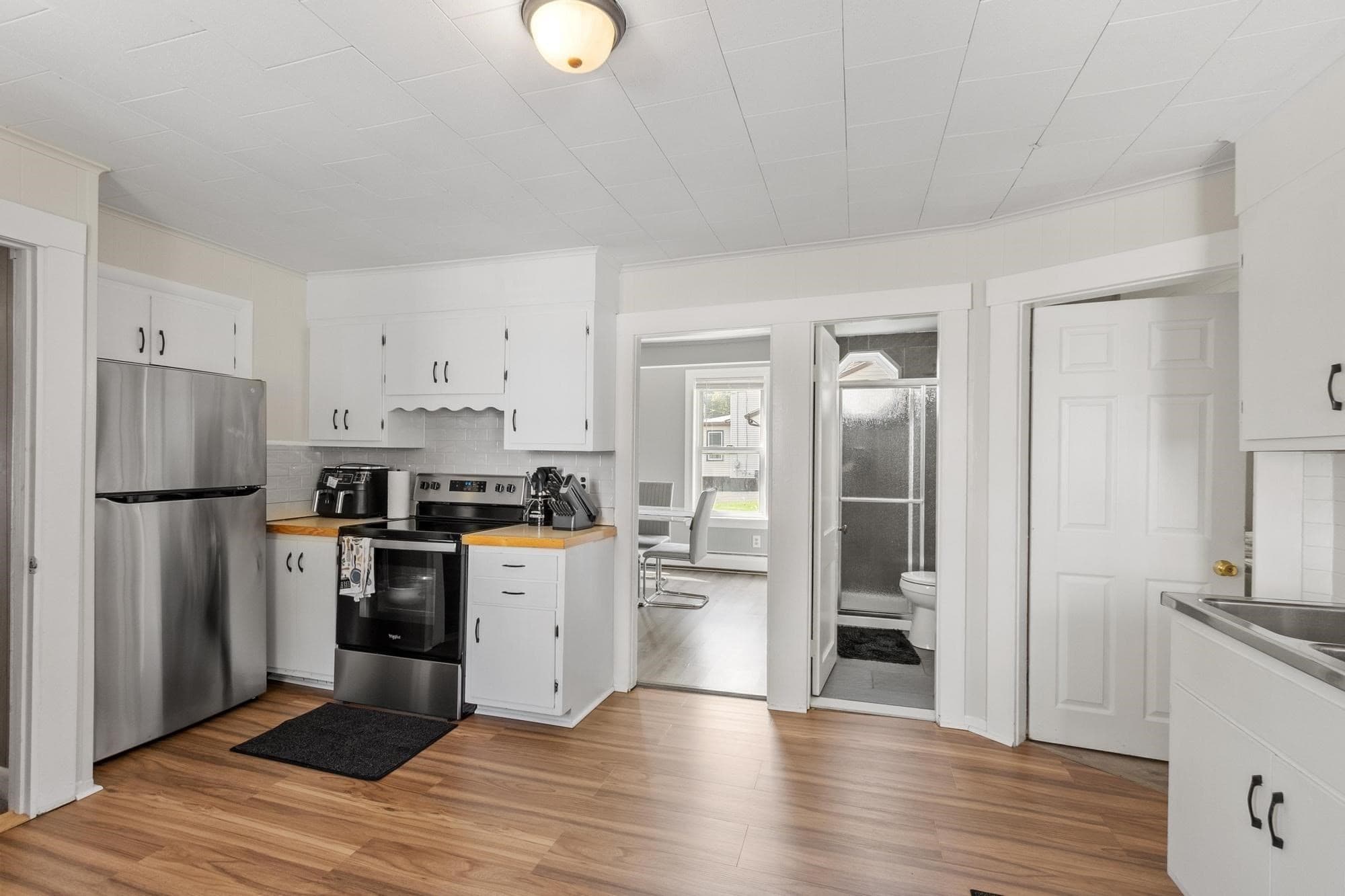2 Family - 2 Units Up/Down at 262 Oak Street, Clinton MA 01510, Clinton, photo 23 of 42