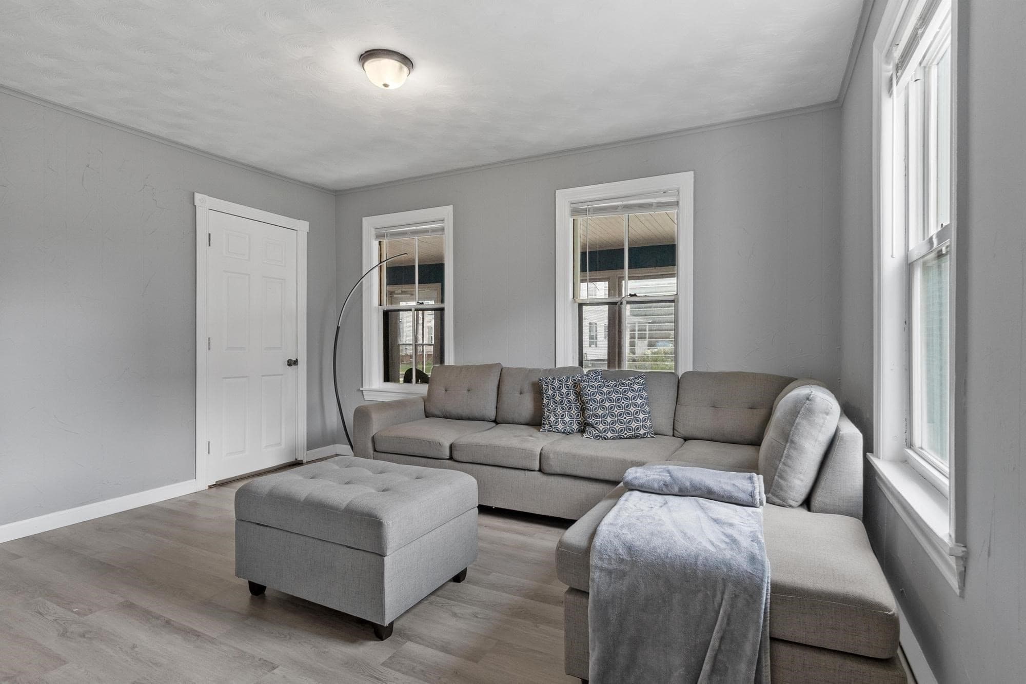 2 Family - 2 Units Up/Down at 262 Oak Street, Clinton MA 01510, Clinton, photo 26 of 42