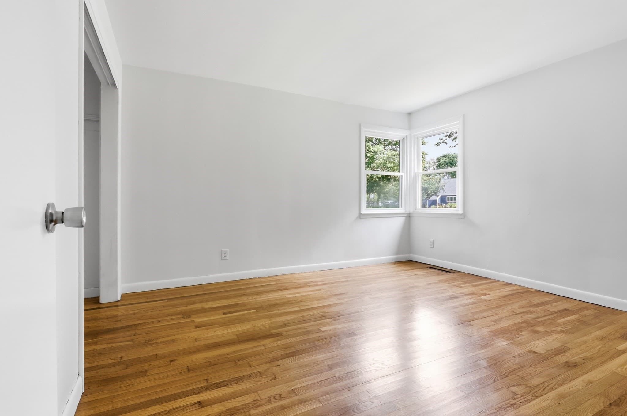 Single Family Residence at 501 Newtown Road, Littleton MA 01460, Littleton, photo 30 of 40