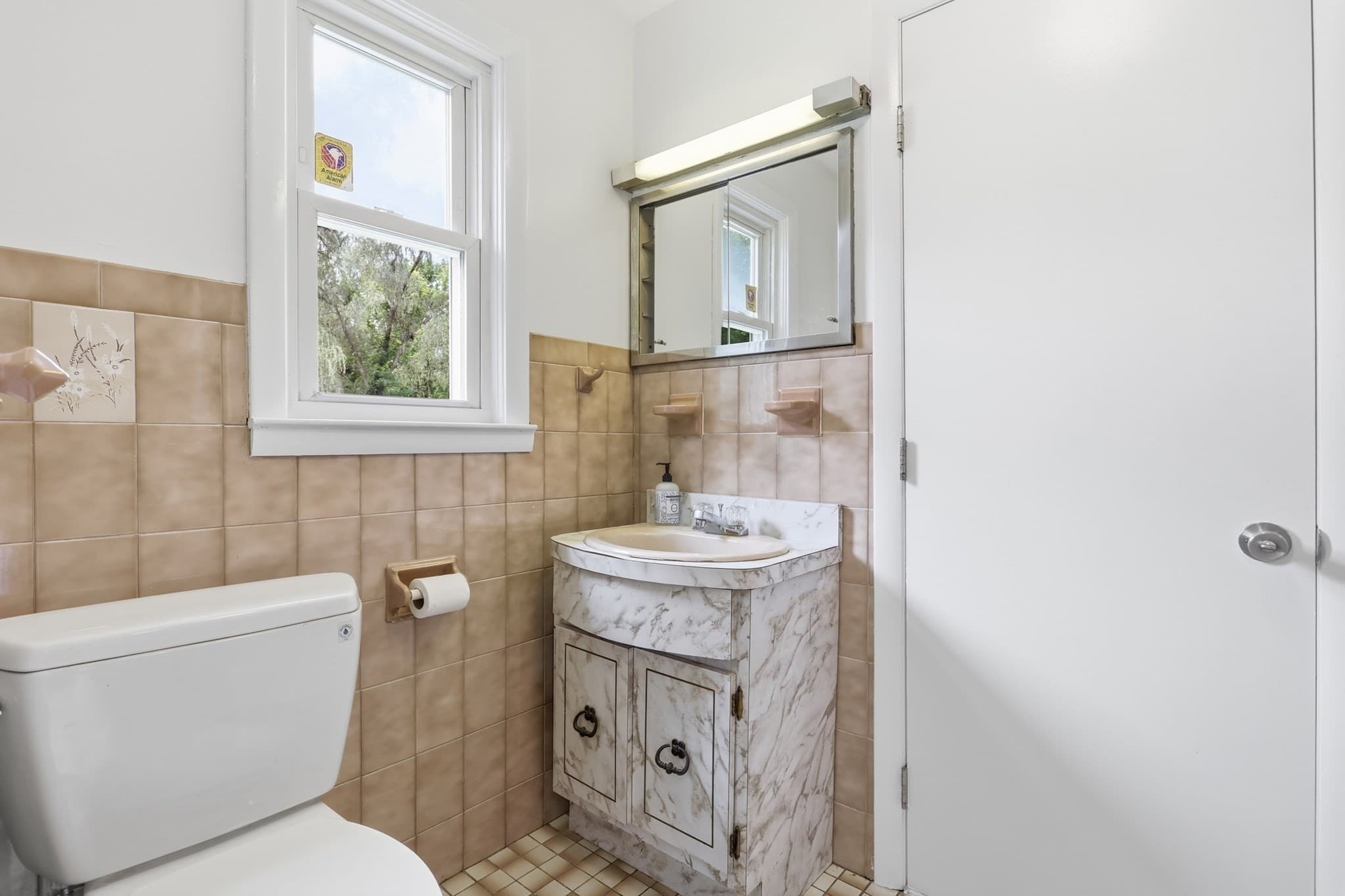 Single Family Residence at 501 Newtown Road, Littleton MA 01460, Littleton, photo 34 of 40