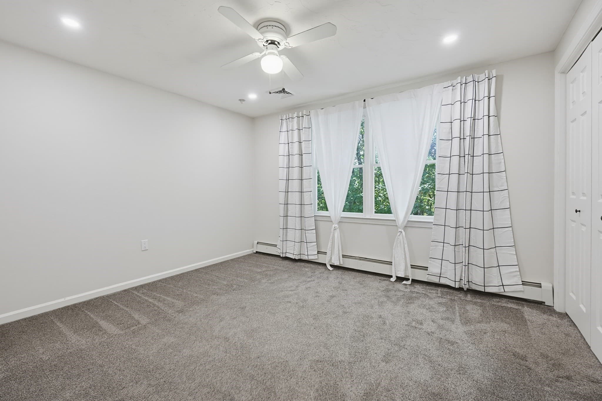 Single Family Residence at 45 Jefferson Rd, Franklin MA 02038, Franklin, photo 27 of 42