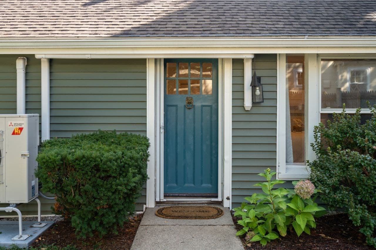 Single Family Residence at 22 R Fay Road, Framingham MA 01702, Framingham, photo 3 of 35