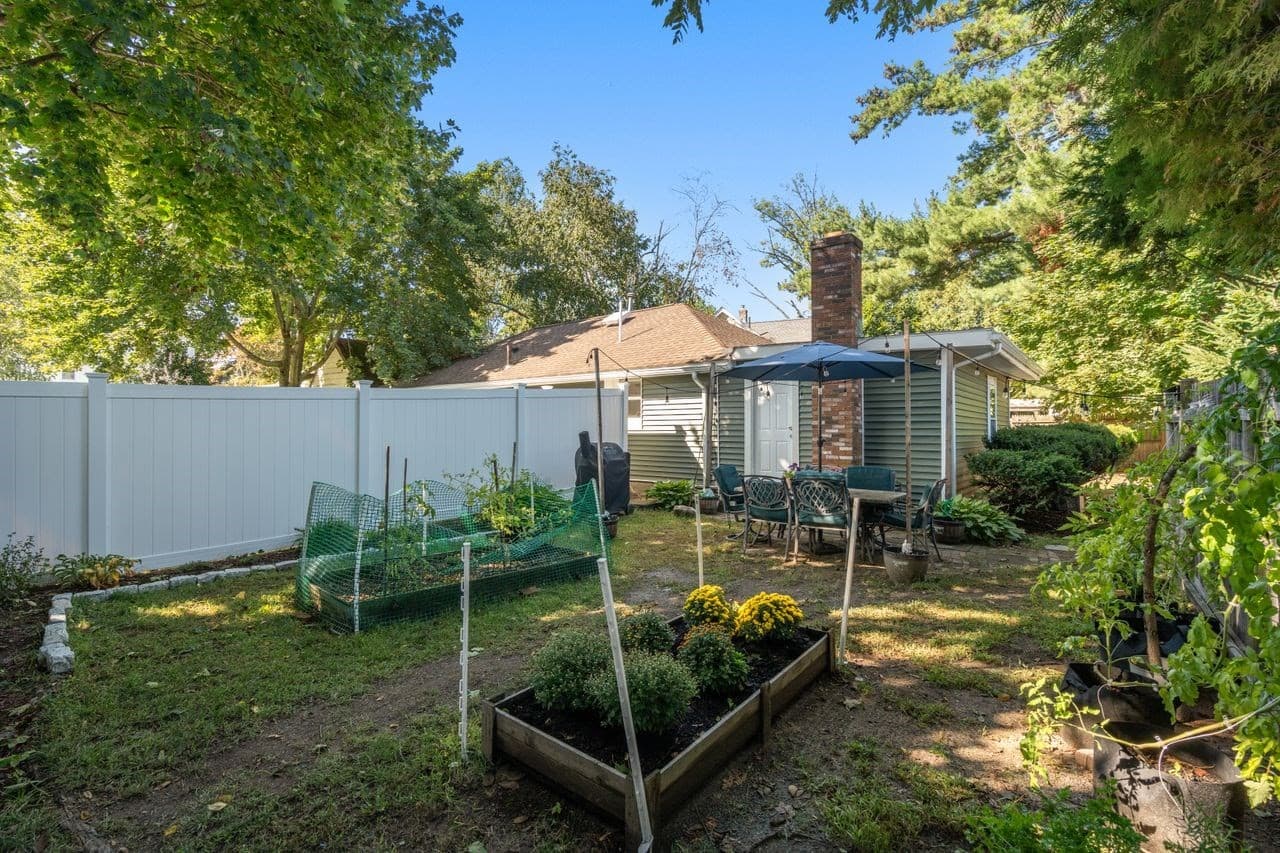 Single Family Residence at 22 R Fay Road, Framingham MA 01702, Framingham, photo 33 of 35