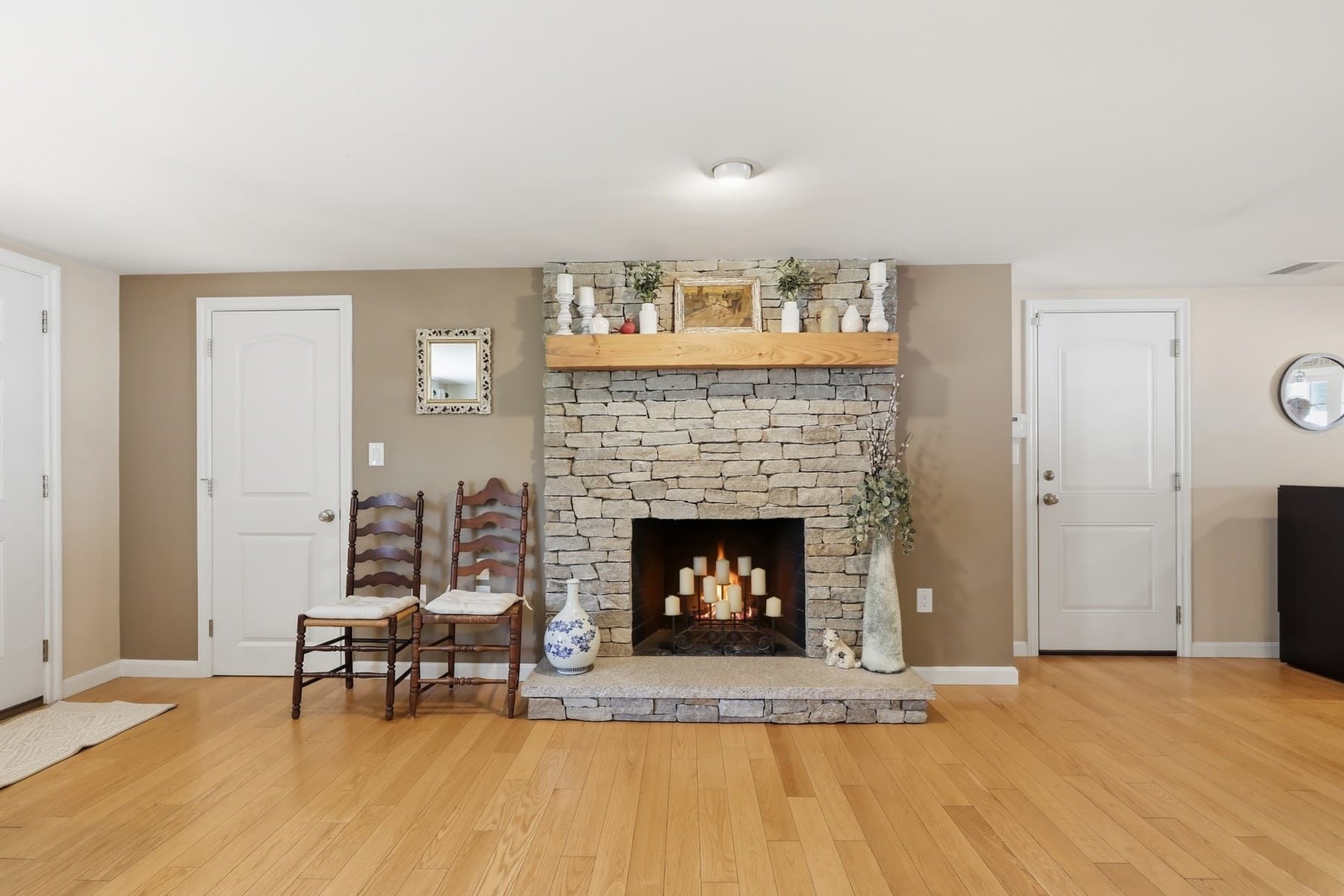 Single Family Residence at 33 Westwind Rd., Andover MA 01810, Andover, photo 6 of 29