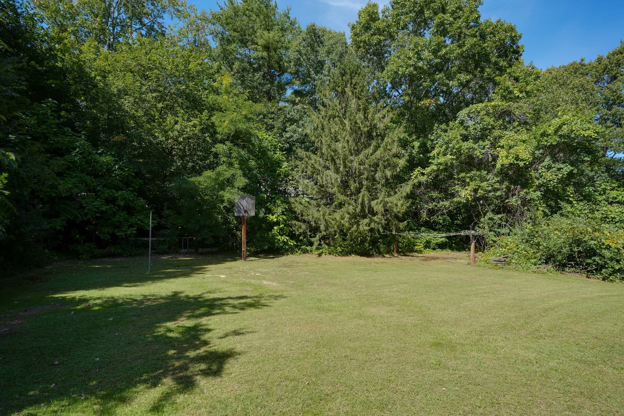 Single Family Residence at 68 School St, Upton MA 01568, Upton, photo 2 of 24