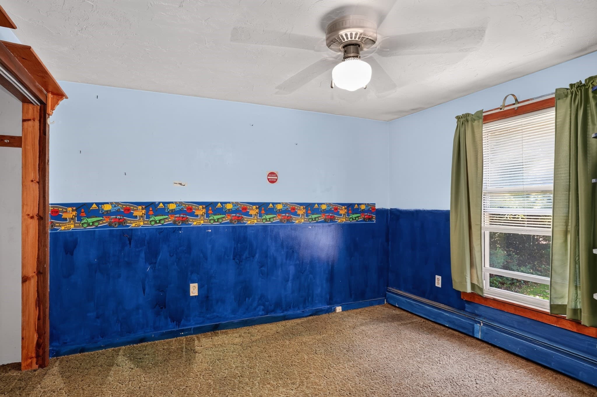 Single Family Residence at 68 School St, Upton MA 01568, Upton, photo 15 of 24