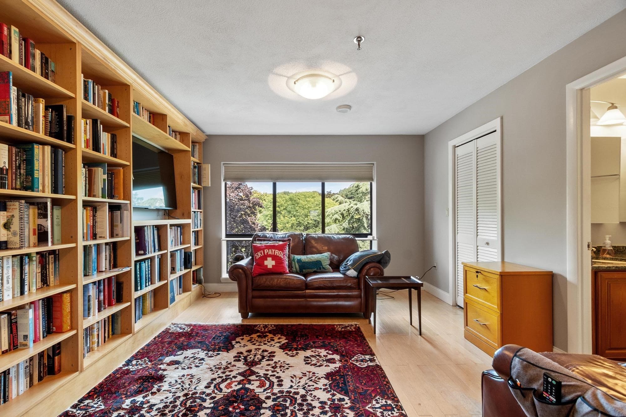 Condominium at 199 Coolidge Ave # 312, Watertown MA 02472, Watertown, photo 22 of 35
