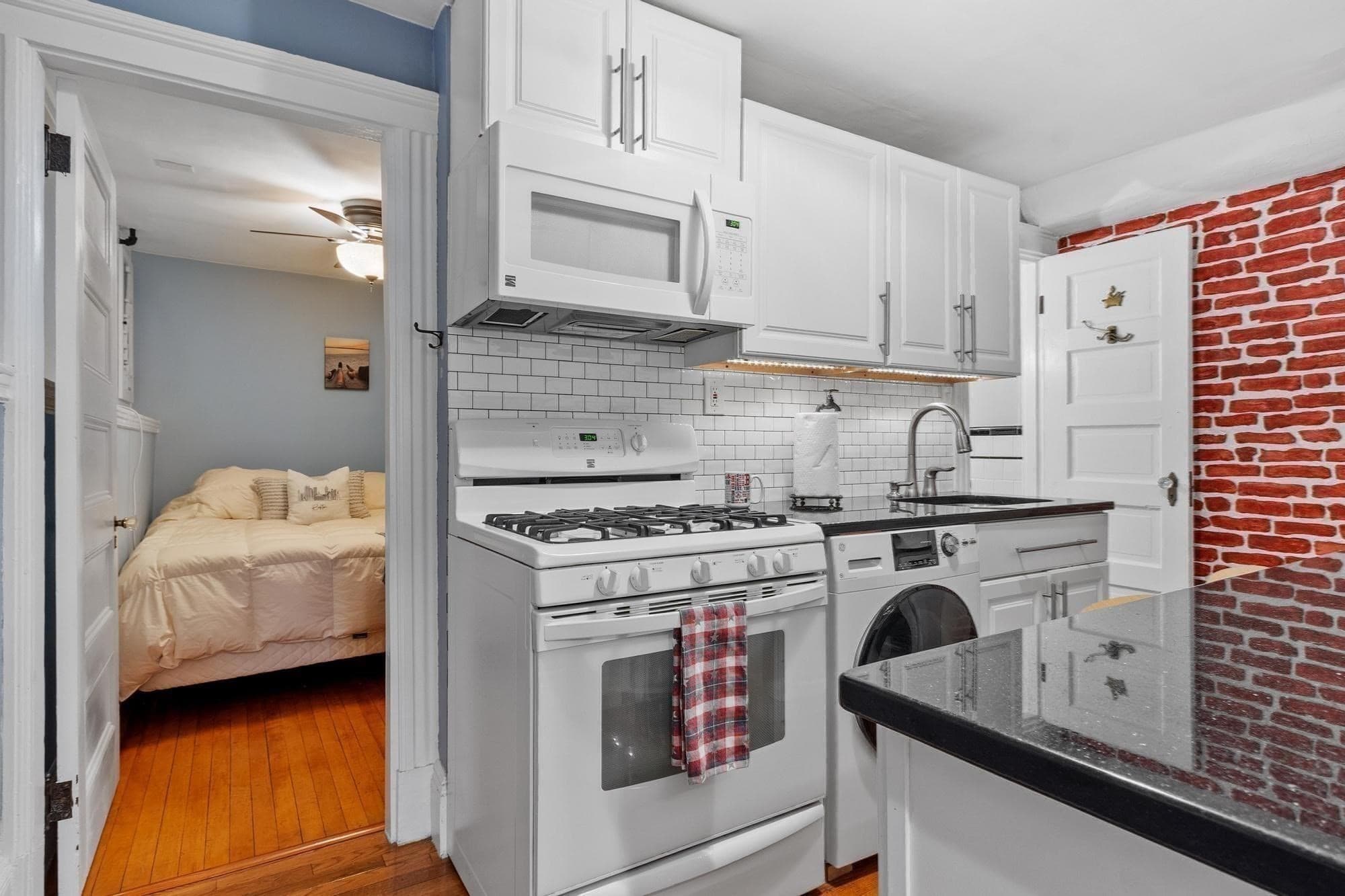 Condominium at 51 Revere St # 1, Boston MA 02114, photo 17 of 29