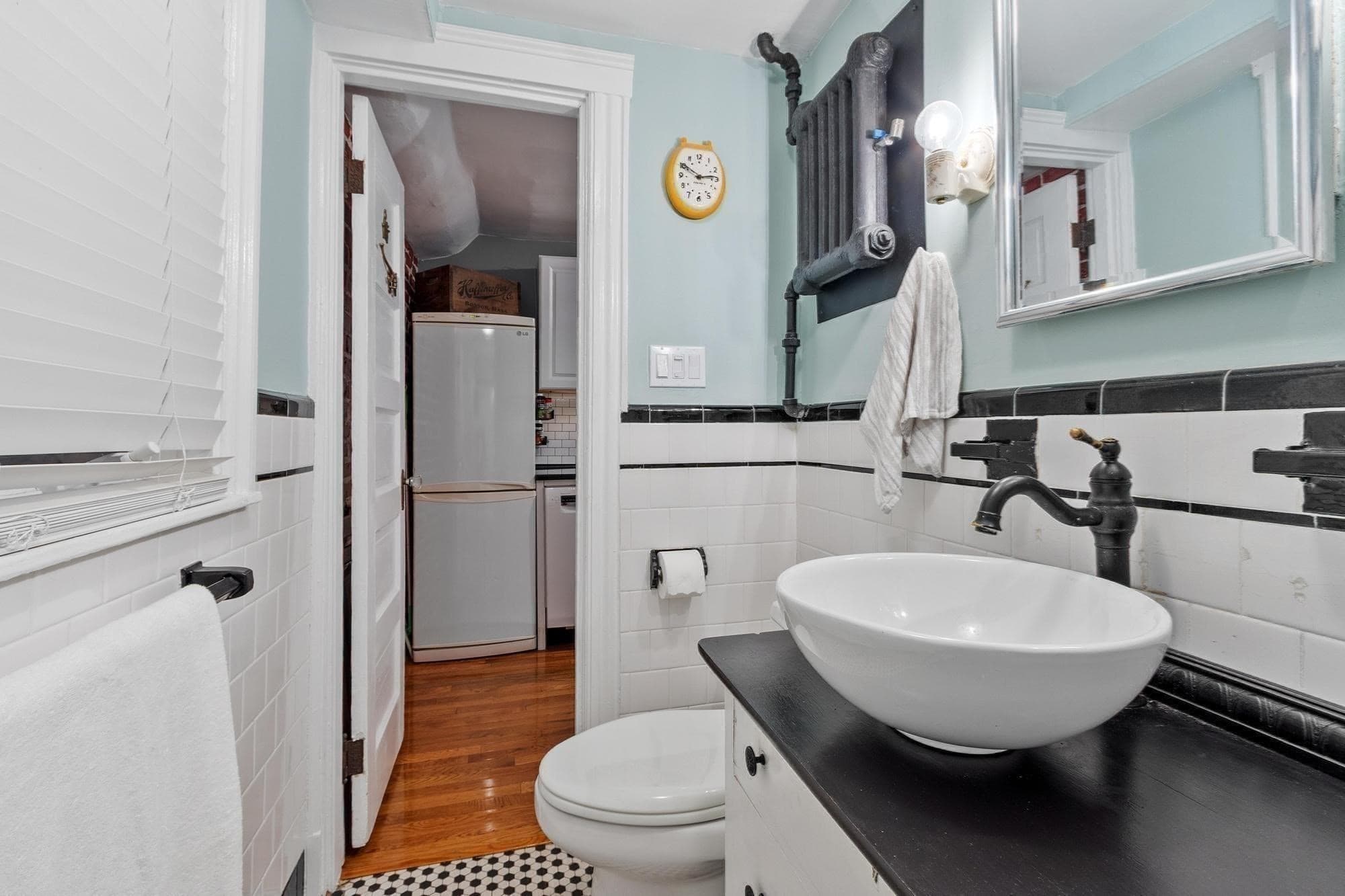 Condominium at 51 Revere St # 1, Boston MA 02114, photo 22 of 29