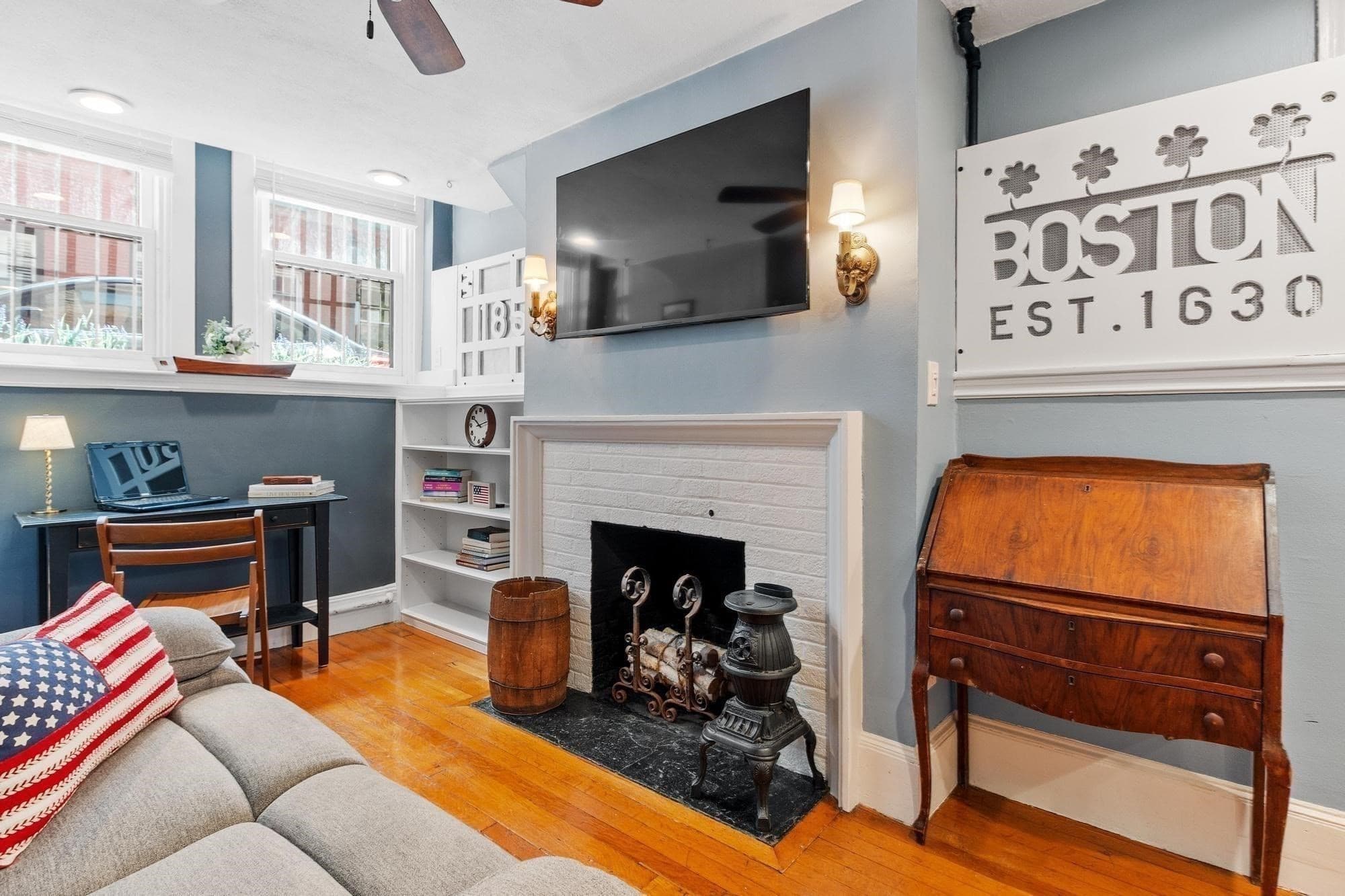 Condominium at 51 Revere St # 1, Boston MA 02114, photo 7 of 29