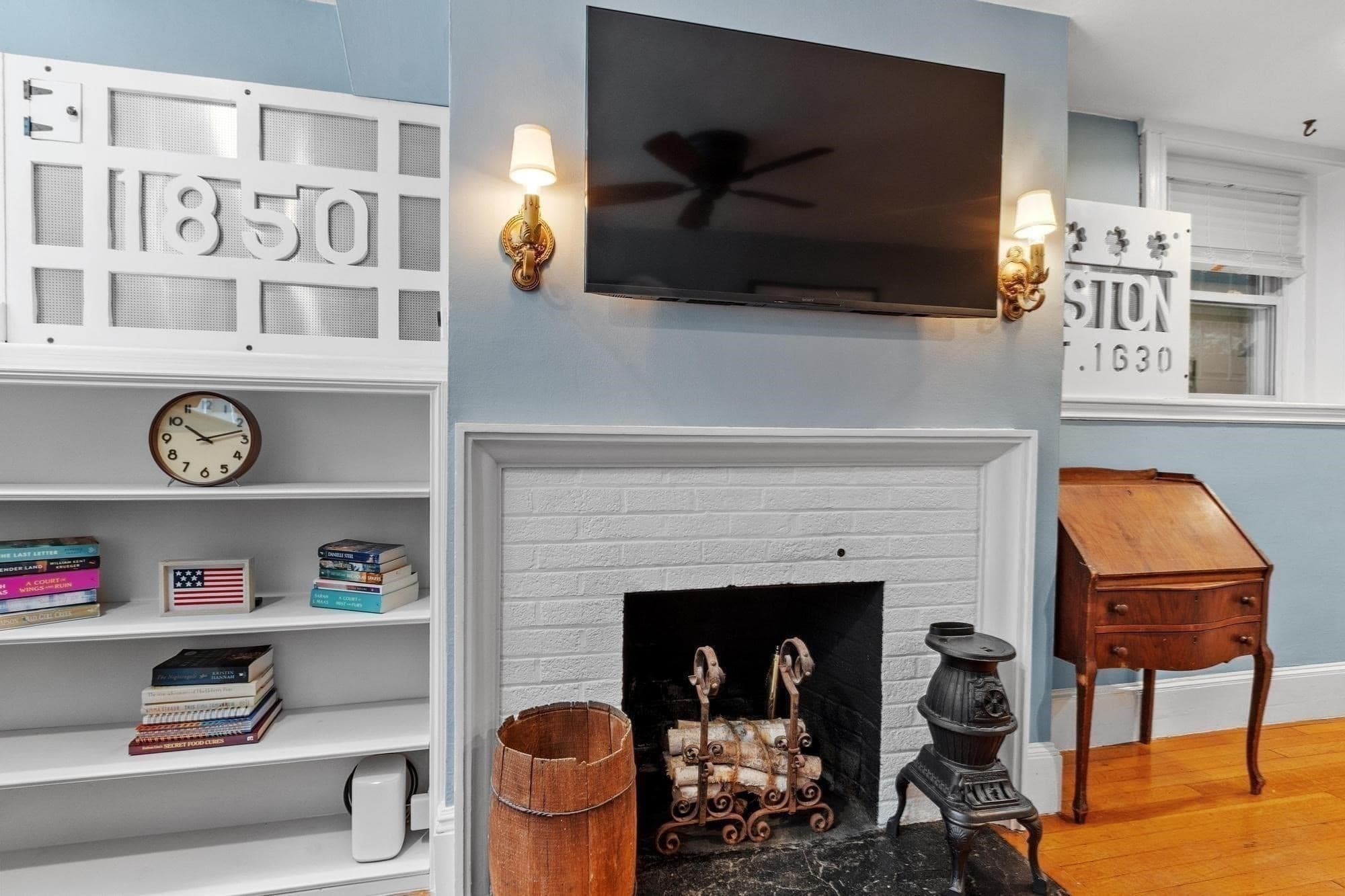 Condominium at 51 Revere St # 1, Boston MA 02114, photo 11 of 29