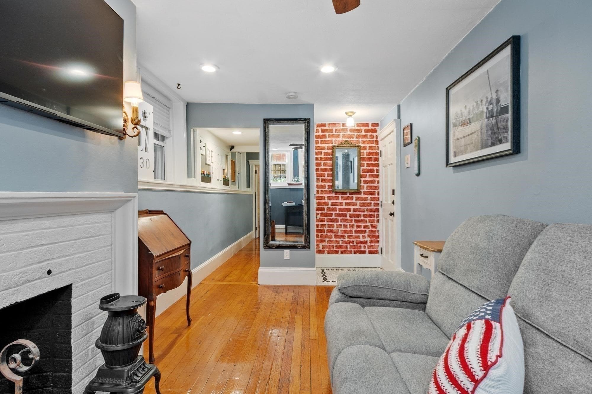 Condominium at 51 Revere St # 1, Boston MA 02114, photo 21 of 29