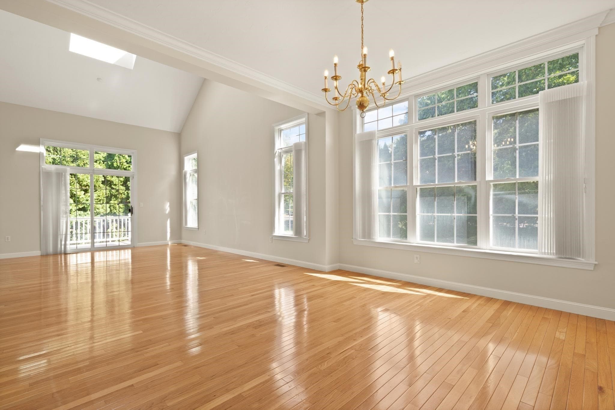 Condominium at 9 Kingson Ln # 6, Medway MA 02053, Medway, photo 5 of 42
