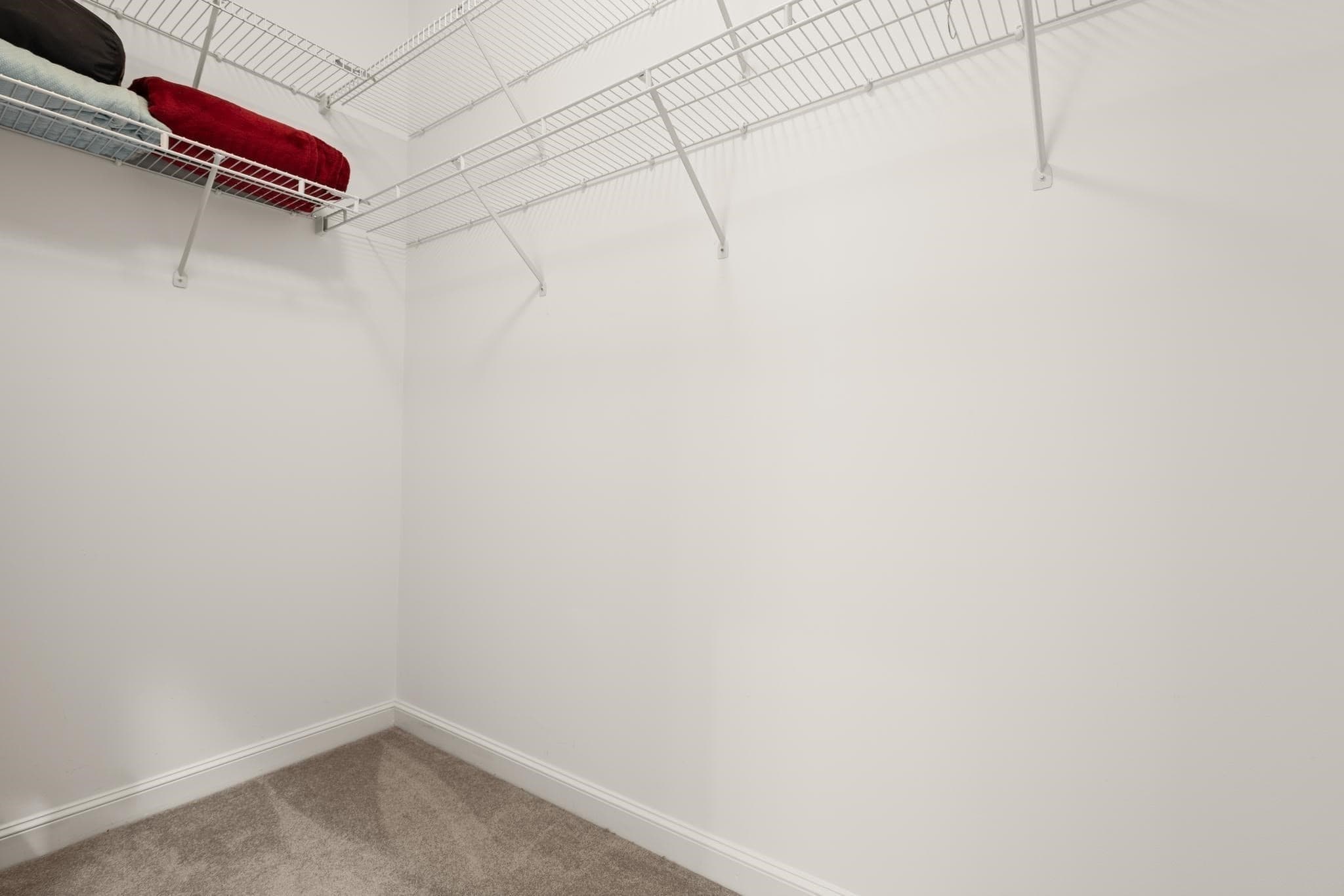 Condominium at 9 Kingson Ln # 6, Medway MA 02053, Medway, photo 33 of 42