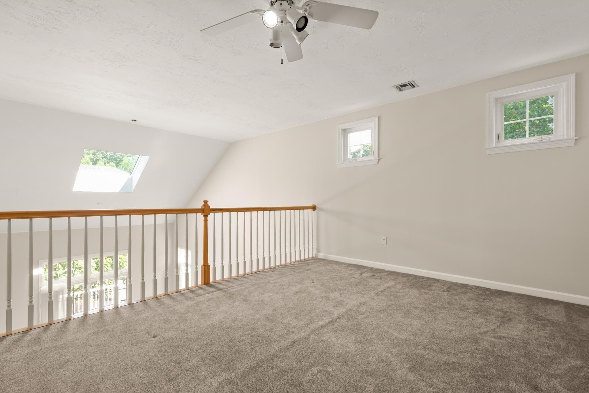 Condominium at 9 Kingson Ln # 6, Medway MA 02053, Medway, photo 18 of 42