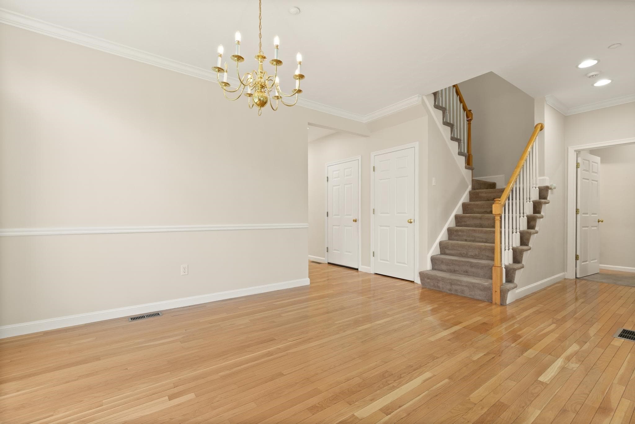Condominium at 9 Kingson Ln # 6, Medway MA 02053, Medway, photo 11 of 42