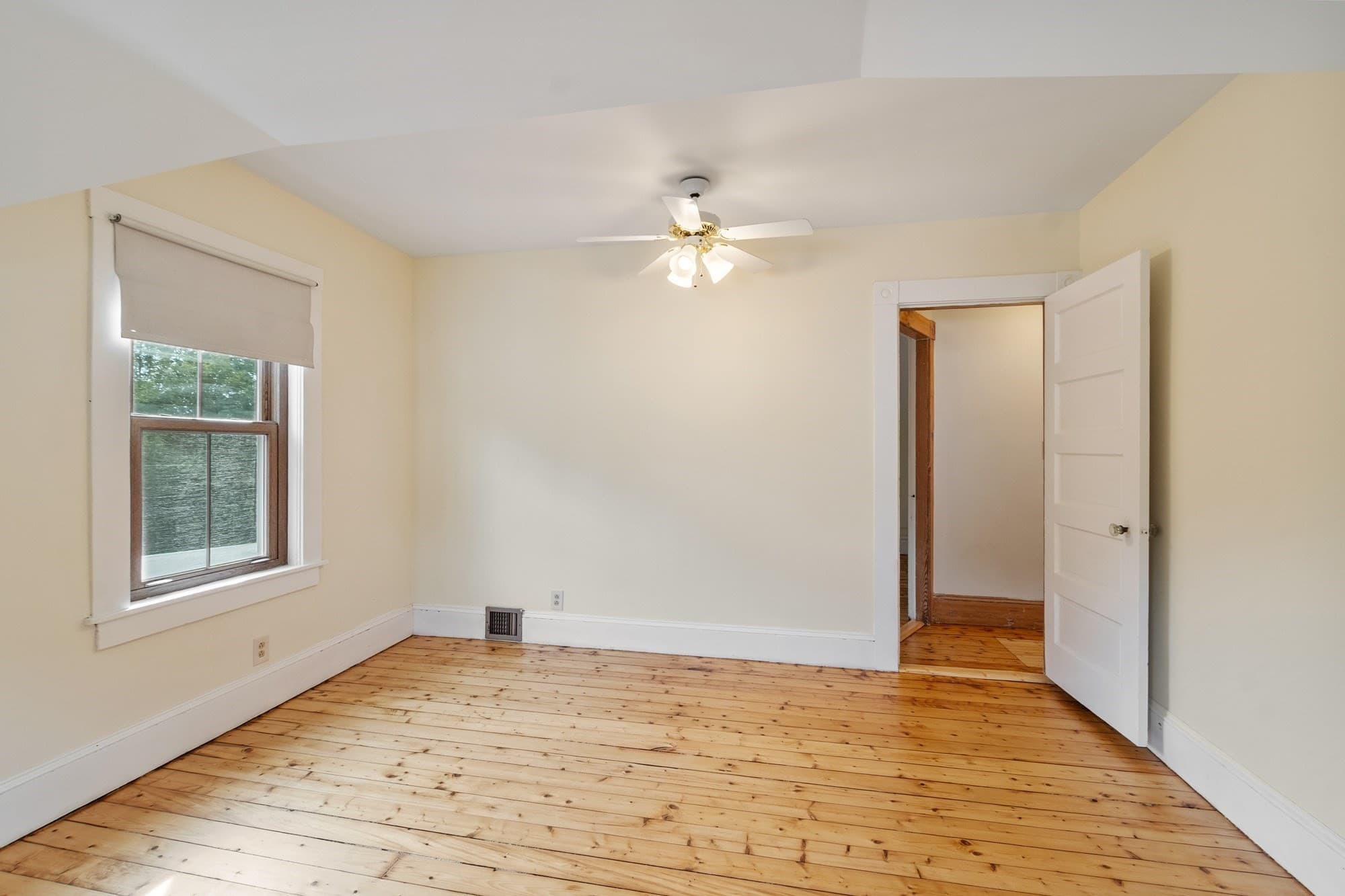 Single Family Residence at 57 Llewellyn St, Lowell MA 01850, Lowell, photo 36 of 42