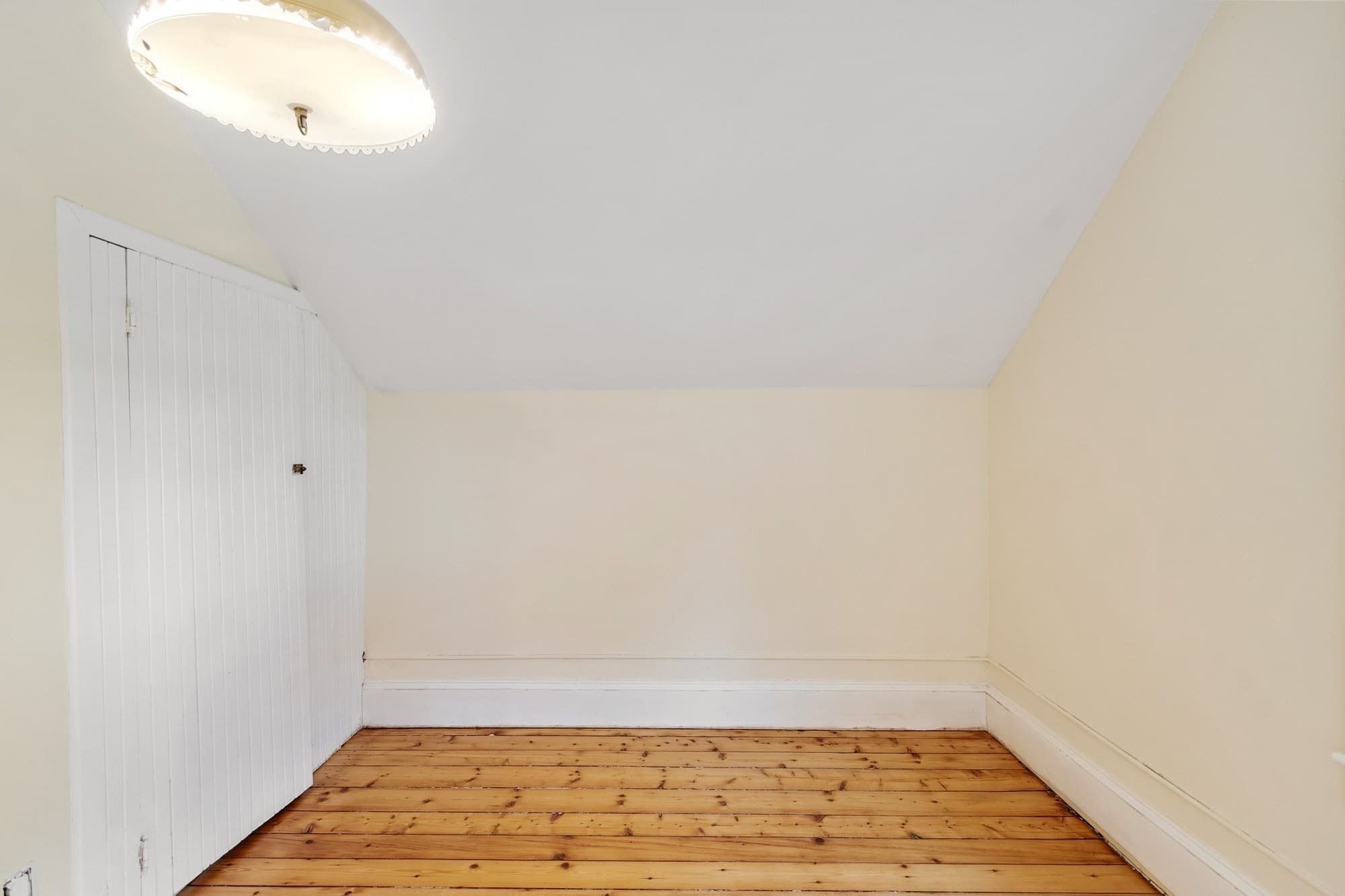 Single Family Residence at 57 Llewellyn St, Lowell MA 01850, Lowell, photo 30 of 42