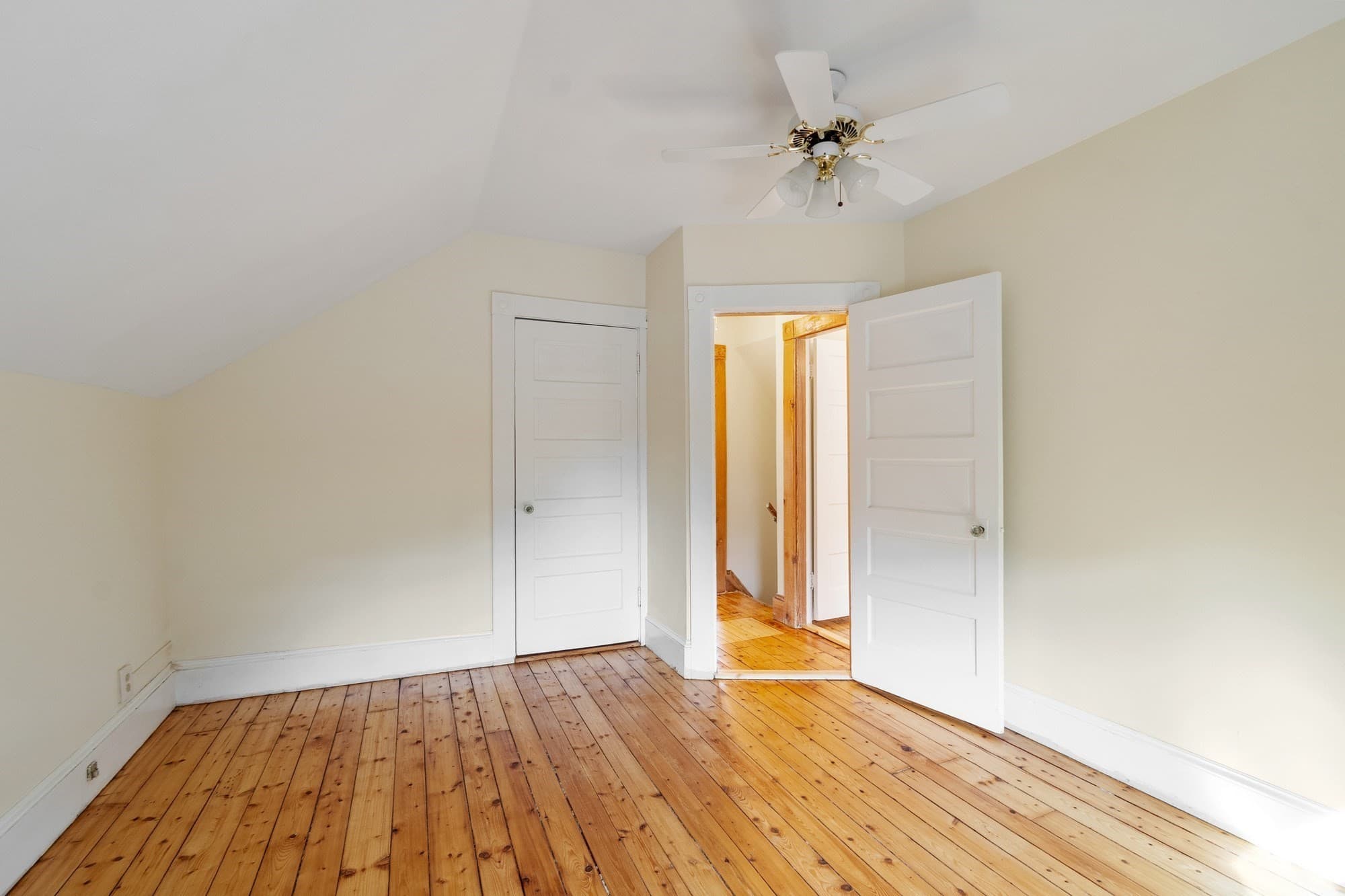 Single Family Residence at 57 Llewellyn St, Lowell MA 01850, Lowell, photo 34 of 42