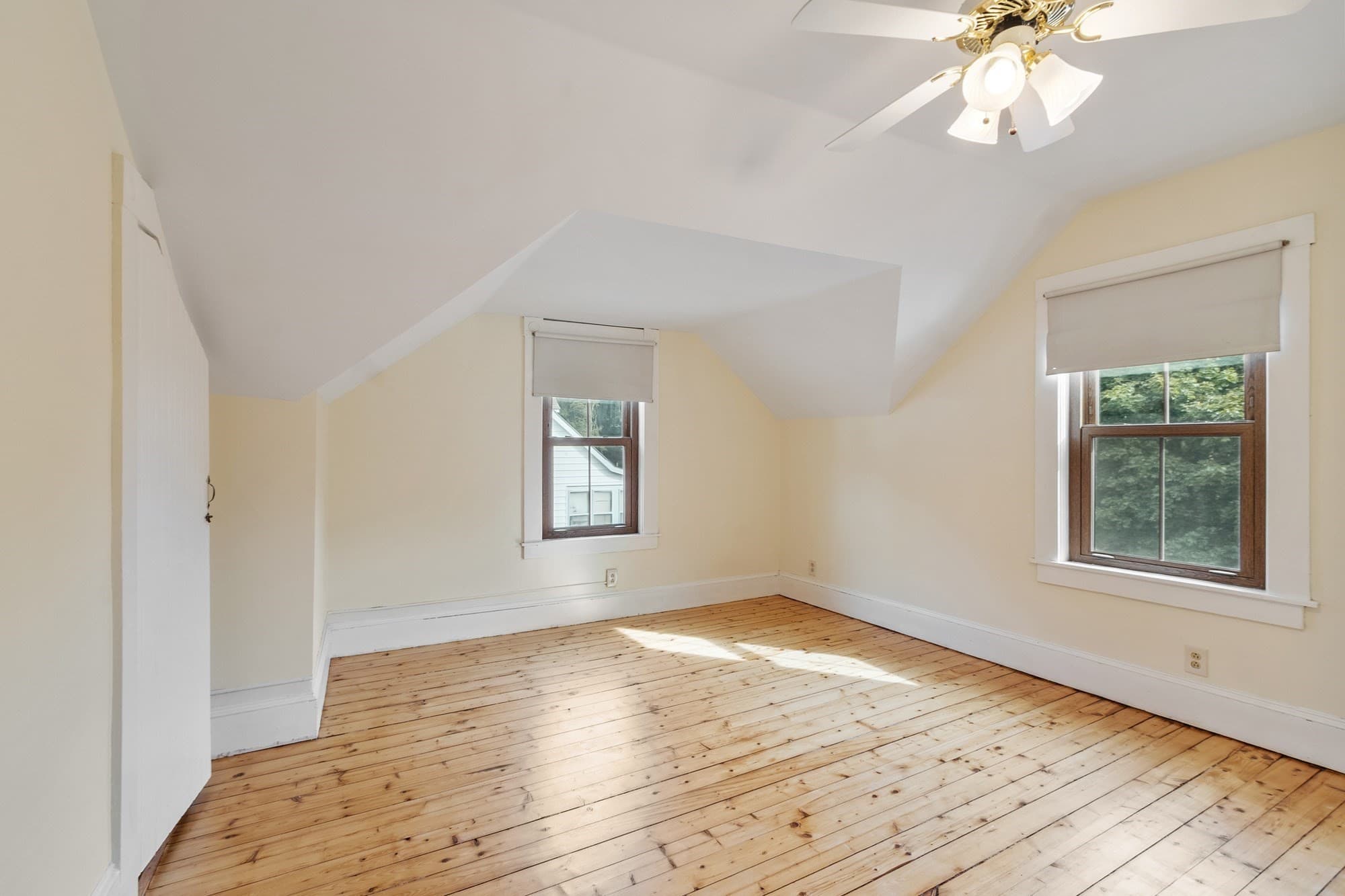 Single Family Residence at 57 Llewellyn St, Lowell MA 01850, Lowell, photo 35 of 42