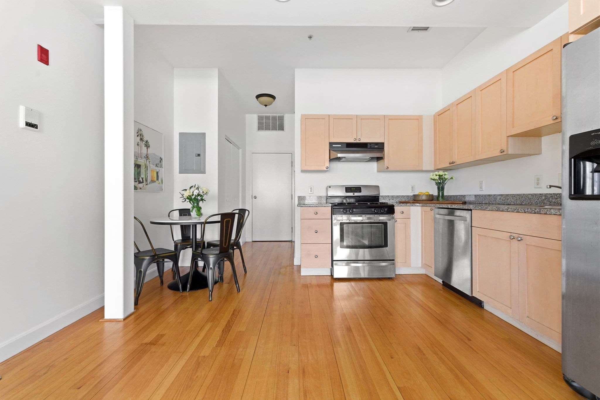 Condominium at 156 Chelsea Street # 201, Boston MA 02128, Boston, photo 9 of 20