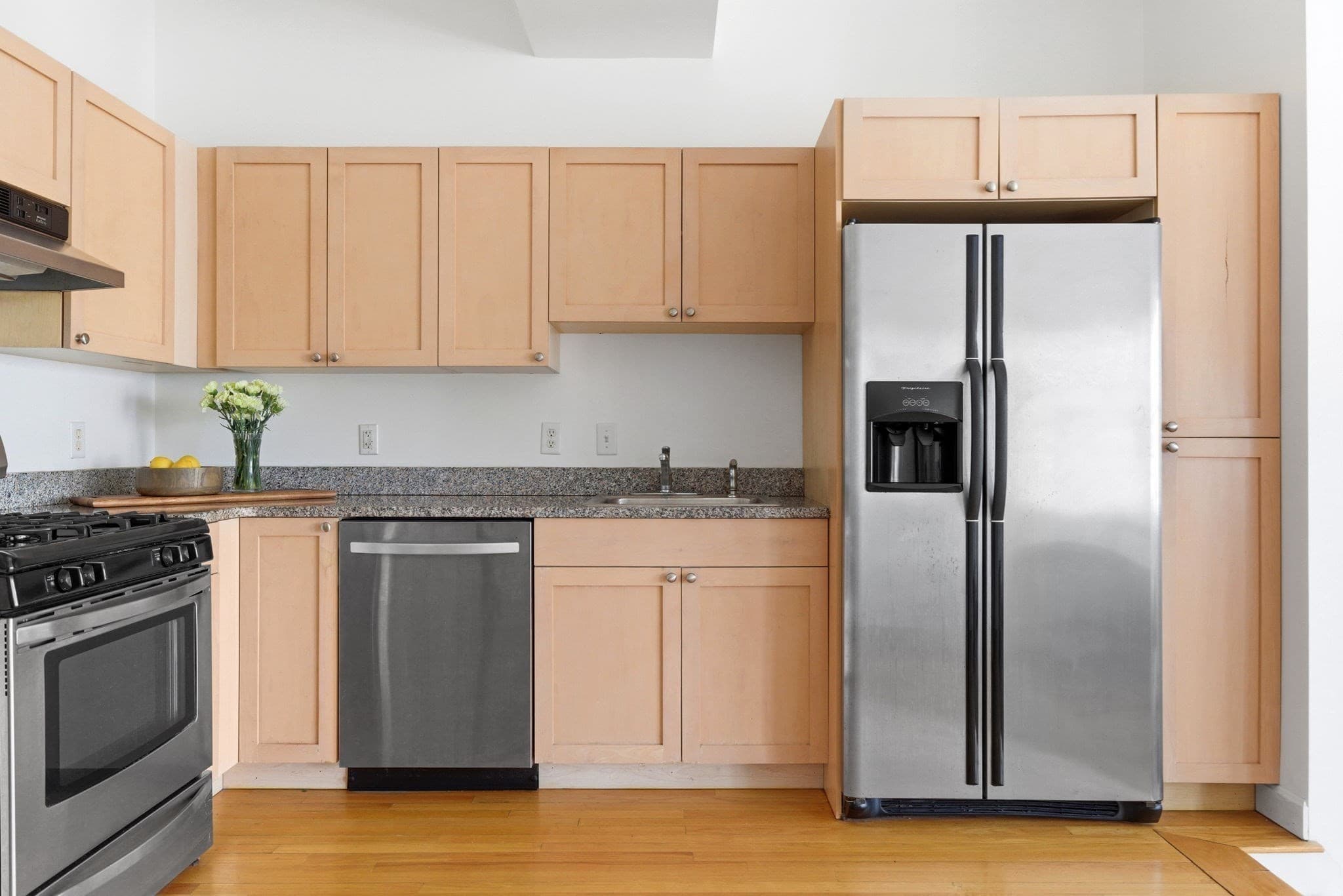 Condominium at 156 Chelsea Street # 201, Boston MA 02128, Boston, photo 8 of 20