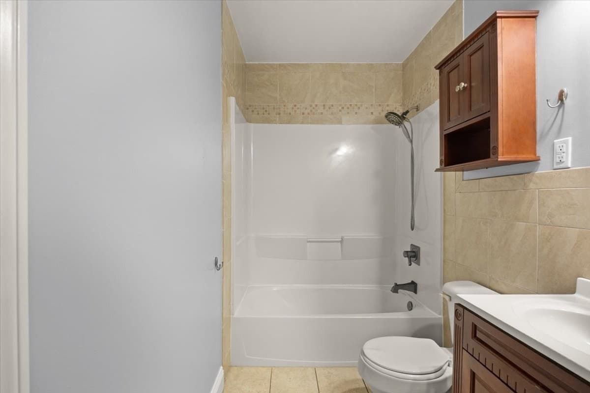 Condominium at 97 Colonel Bell Dr # 1, Brockton MA 02301, Brockton, photo 16 of 20