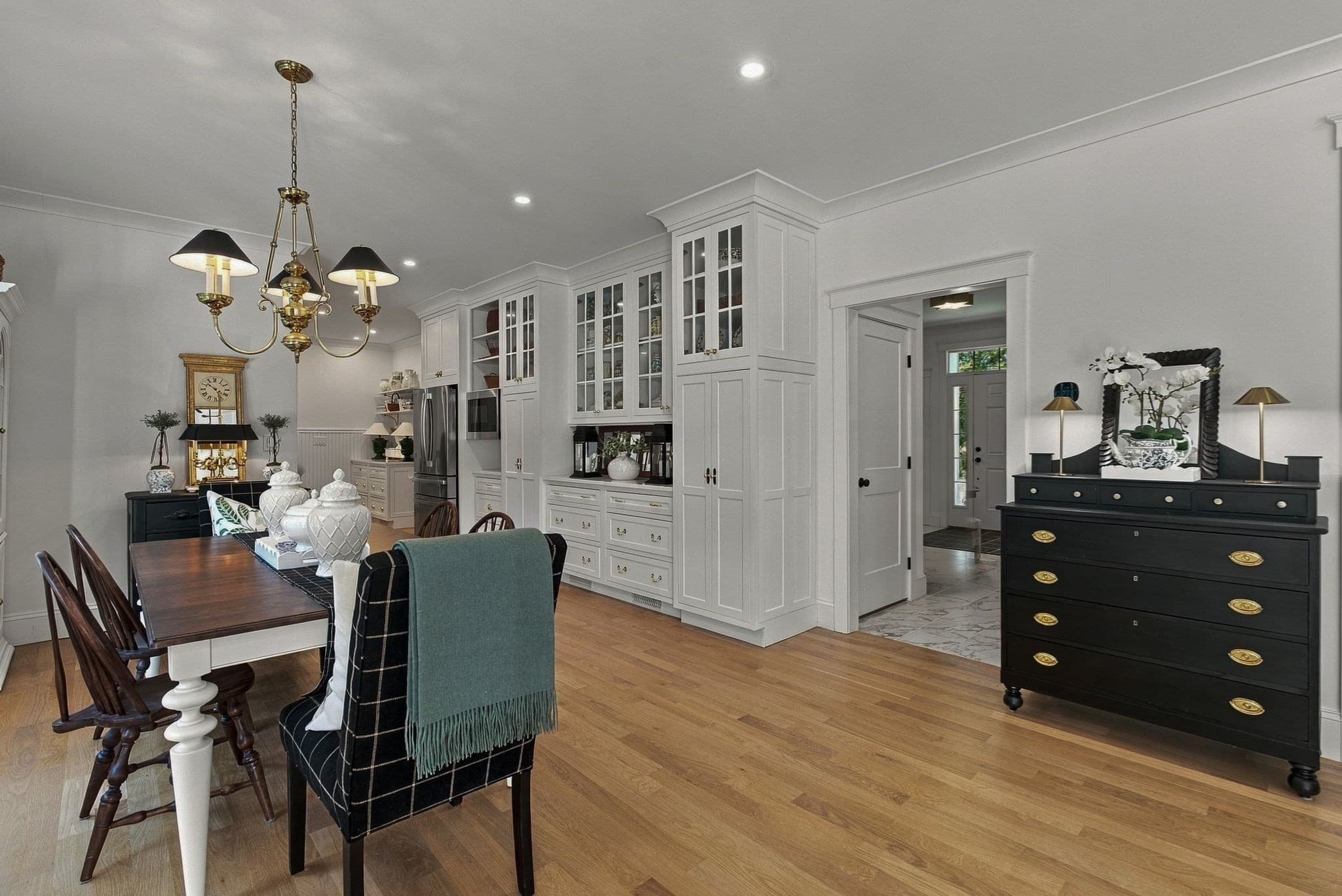Single Family Residence at 303 Chestnut St, North Andover MA 01845, North Andover, photo 13 of 42
