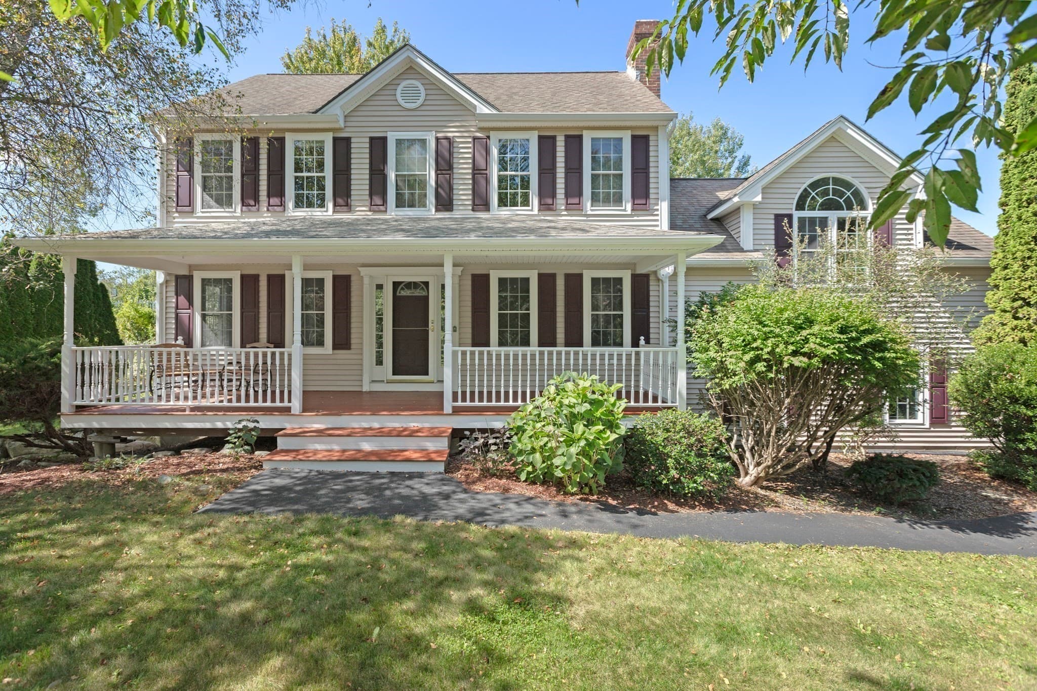 3 Brunelle Dr, Rutland MA 01543