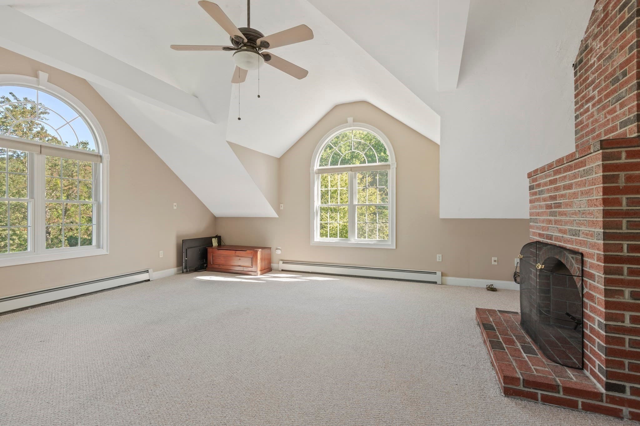 Single Family Residence at 3 Brunelle Dr, Rutland MA 01543, Rutland, photo 19 of 41