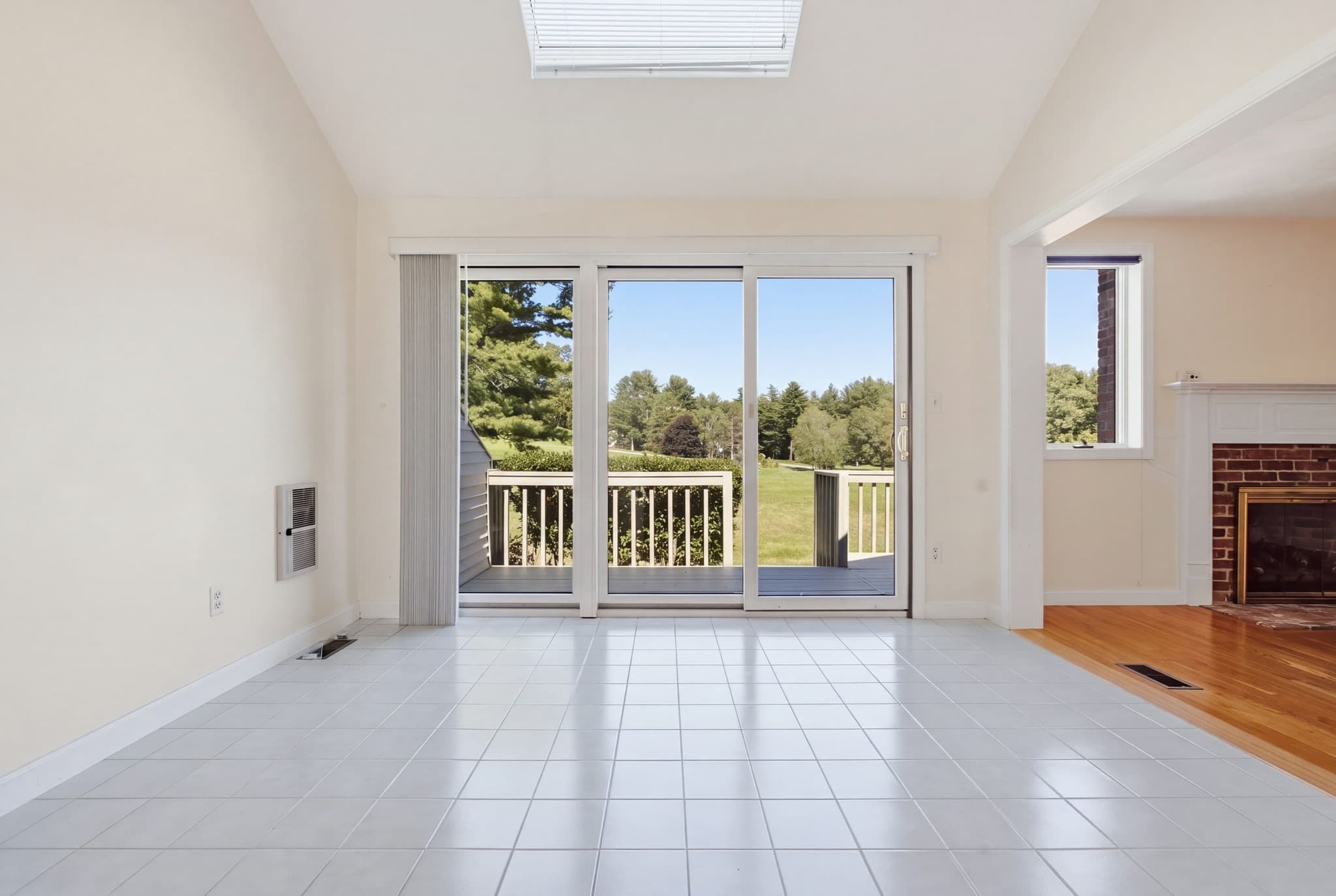 Condominium at 33 Mid Iron Dr # 33, North Reading MA 01864, North Reading, photo 13 of 39
