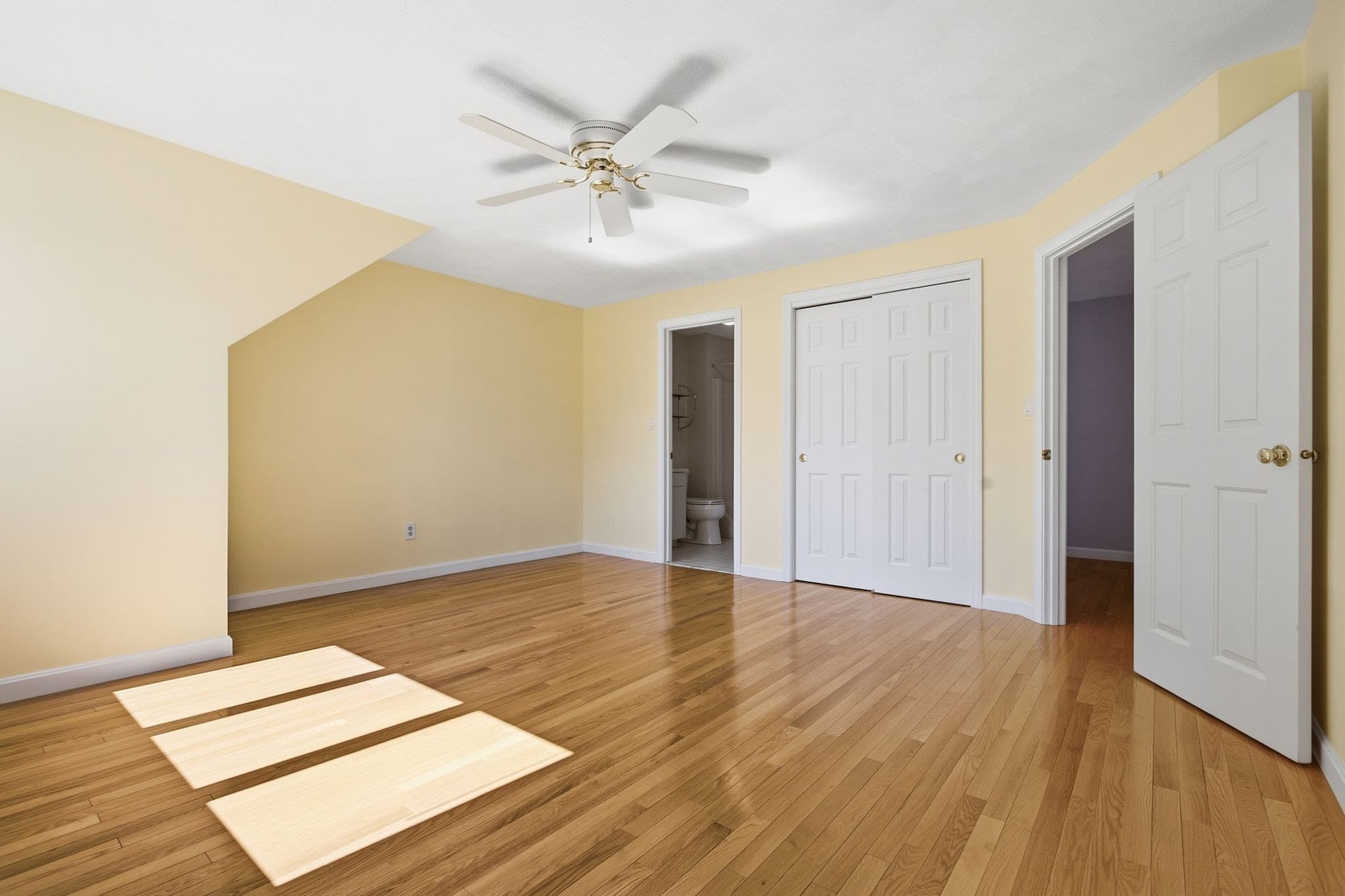 Condominium at 33 Mid Iron Dr # 33, North Reading MA 01864, North Reading, photo 19 of 39