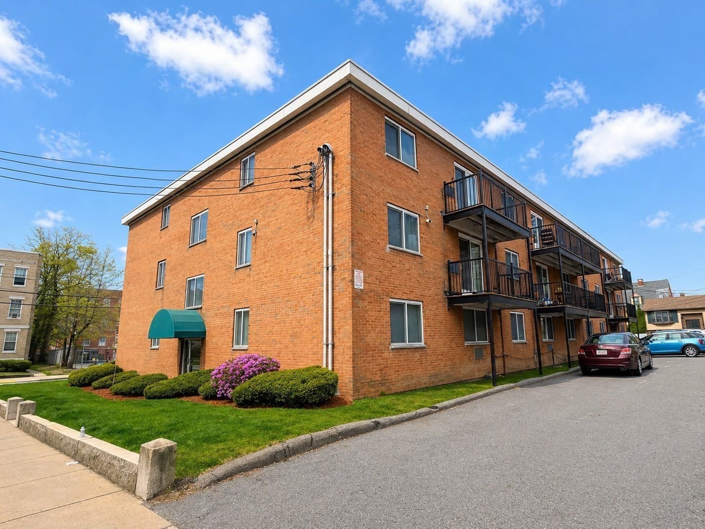 Condominium at 95-99 Maple St # 17, Malden MA 02148, Malden, photo 13 of 17