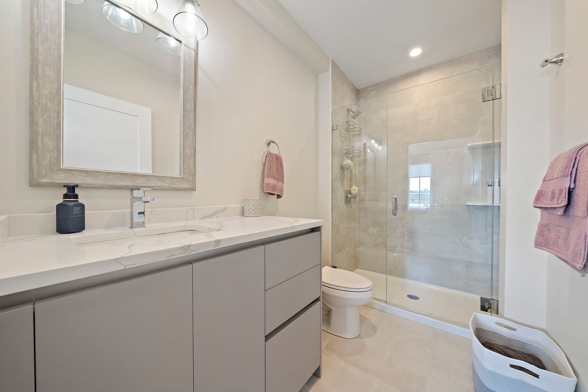 Condominium at 488 Quincy Ave # 4, Quincy MA 02169, photo 18 of 33