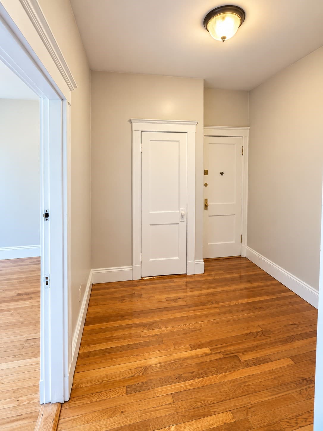 Condominium at 1560 Commonwealth Ave # 4, Boston MA 02135, Boston, photo 4 of 6